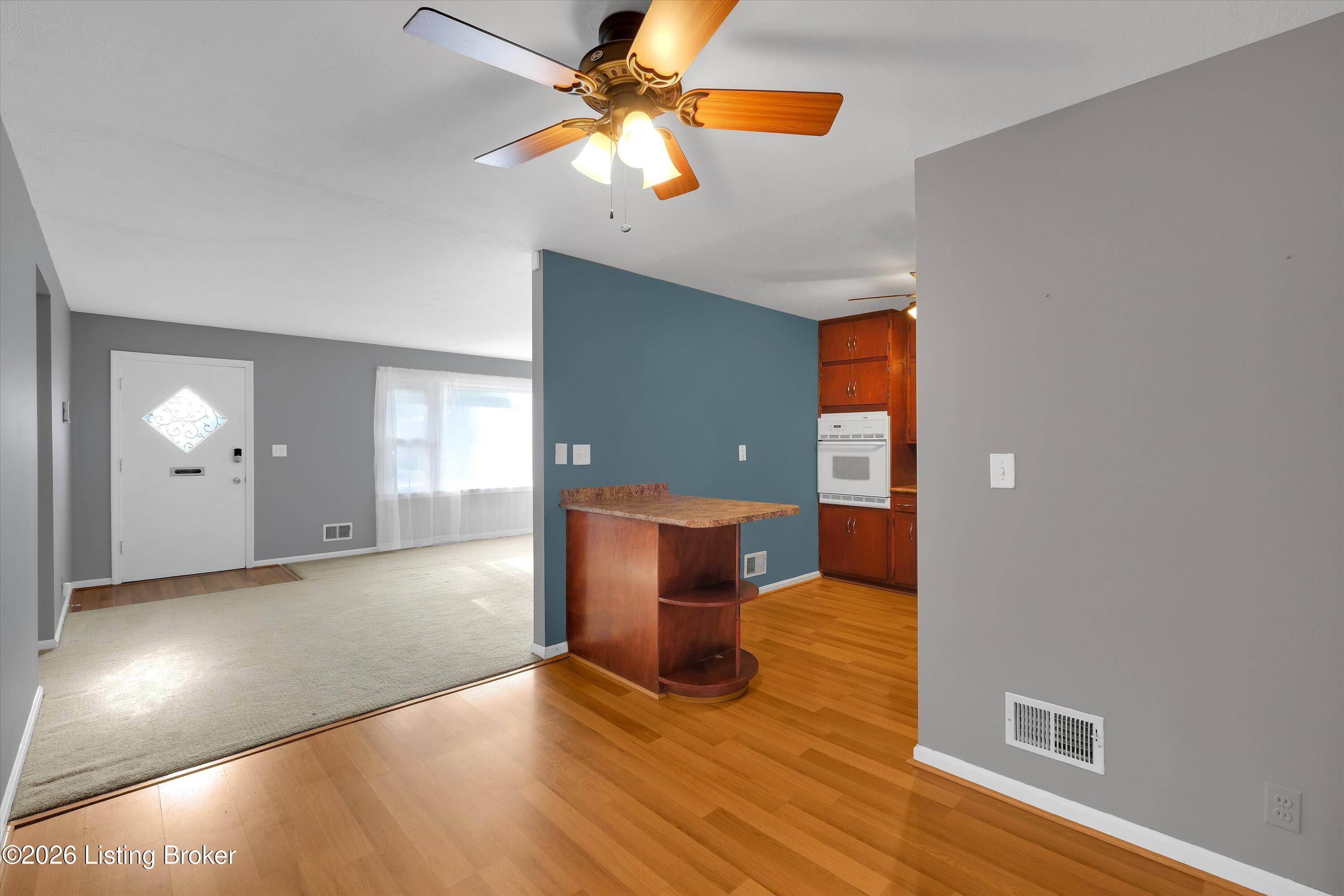 3024 Debera Way Property Photo 10