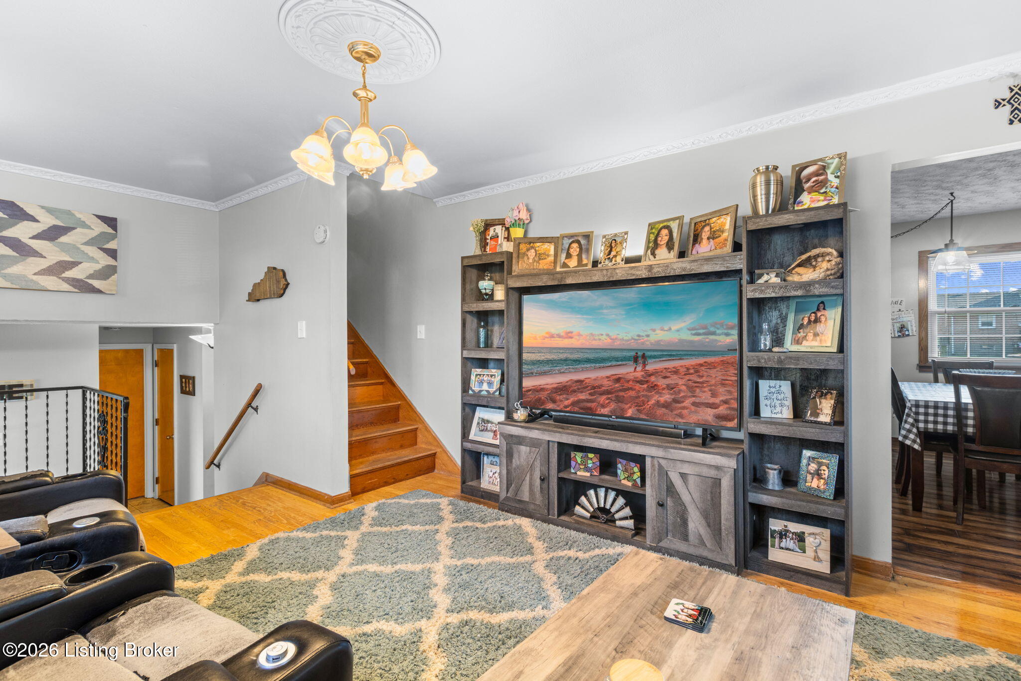 6307 Faris Way Property Photo 13