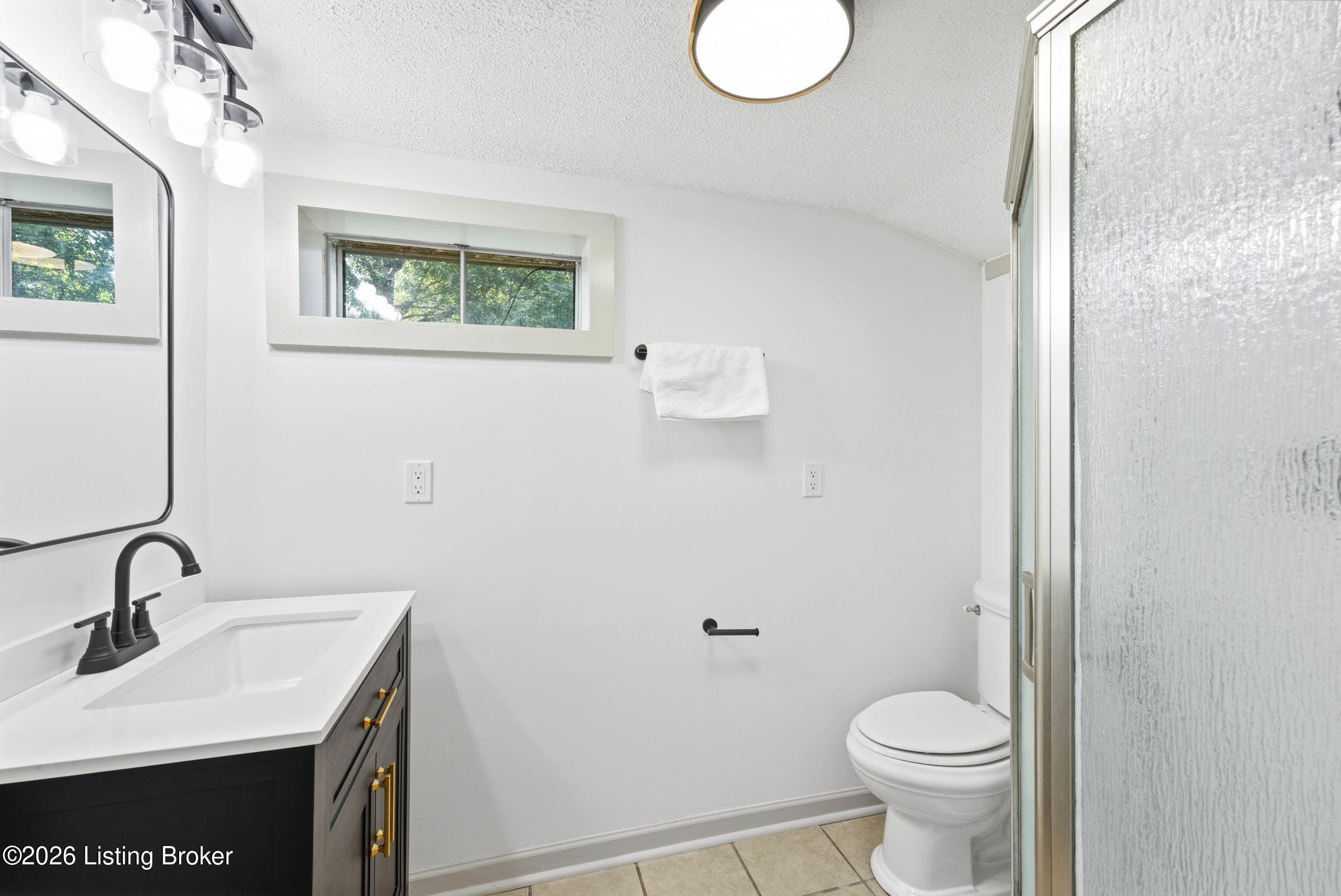 3700 Templewood Dr Property Photo 28