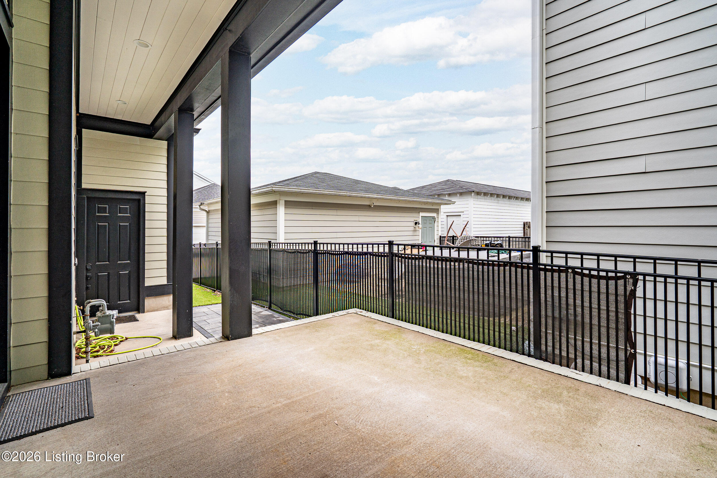 10934 Monkshood Dr Property Photo 7