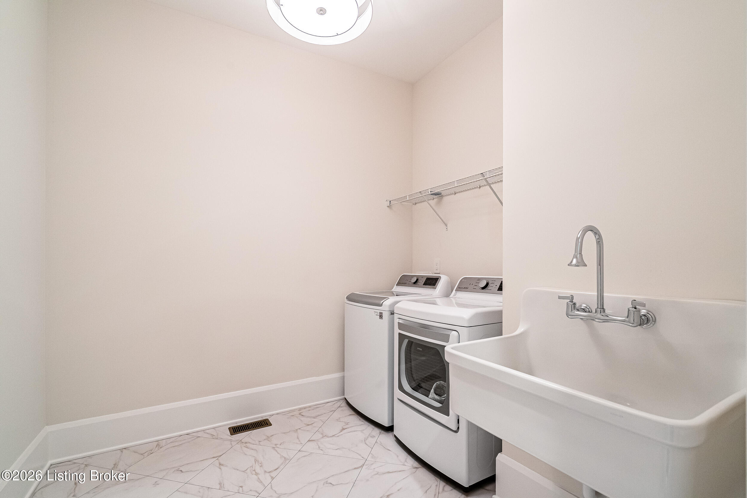 10934 Monkshood Dr Property Photo 23
