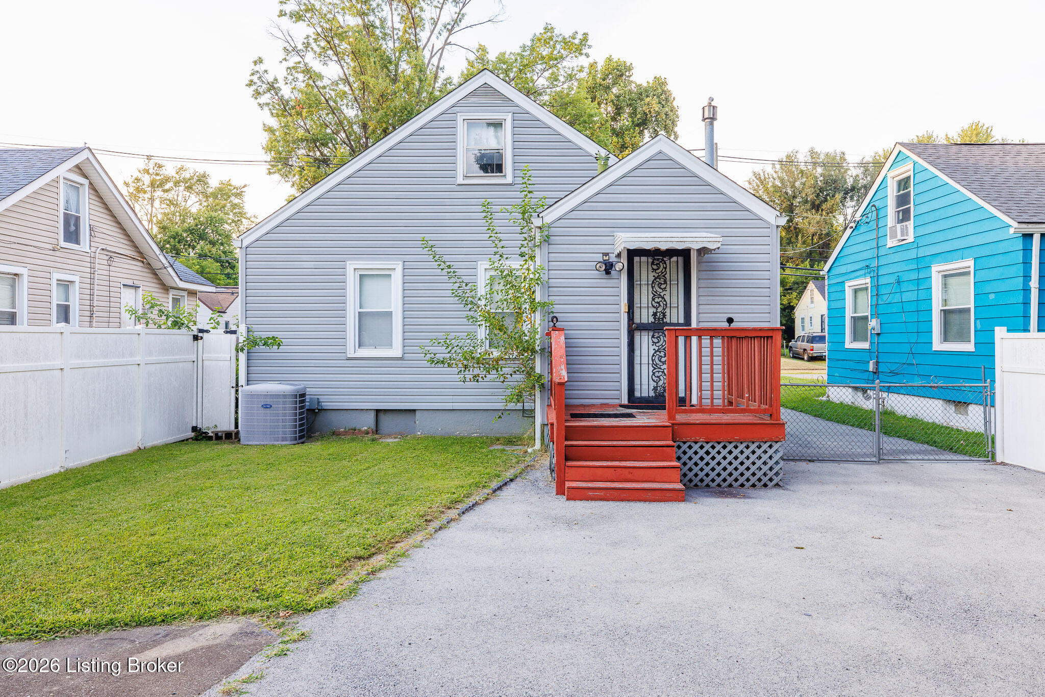 3330 Penway Ave Property Photo 11