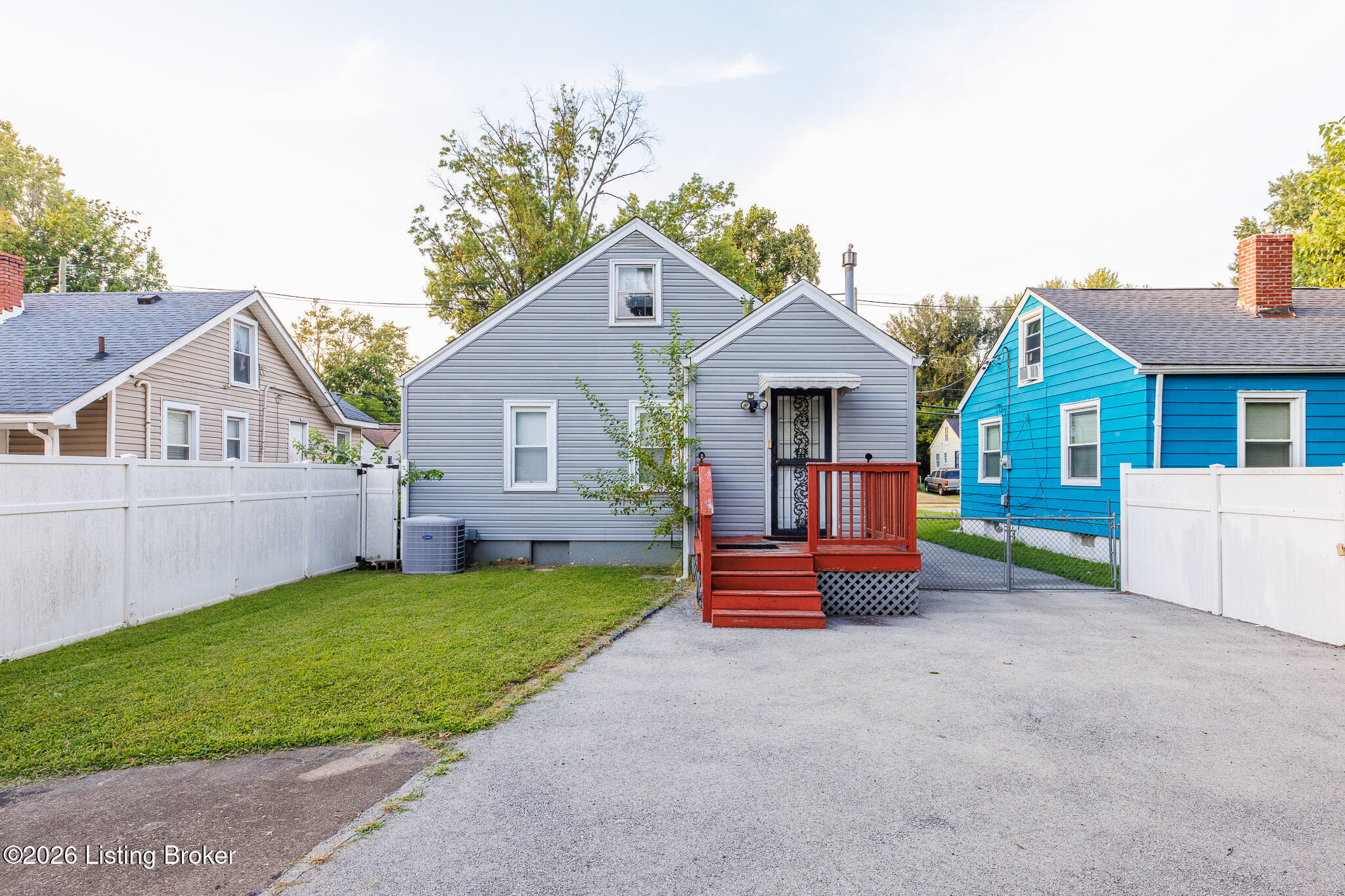 3330 Penway Ave Property Photo 12