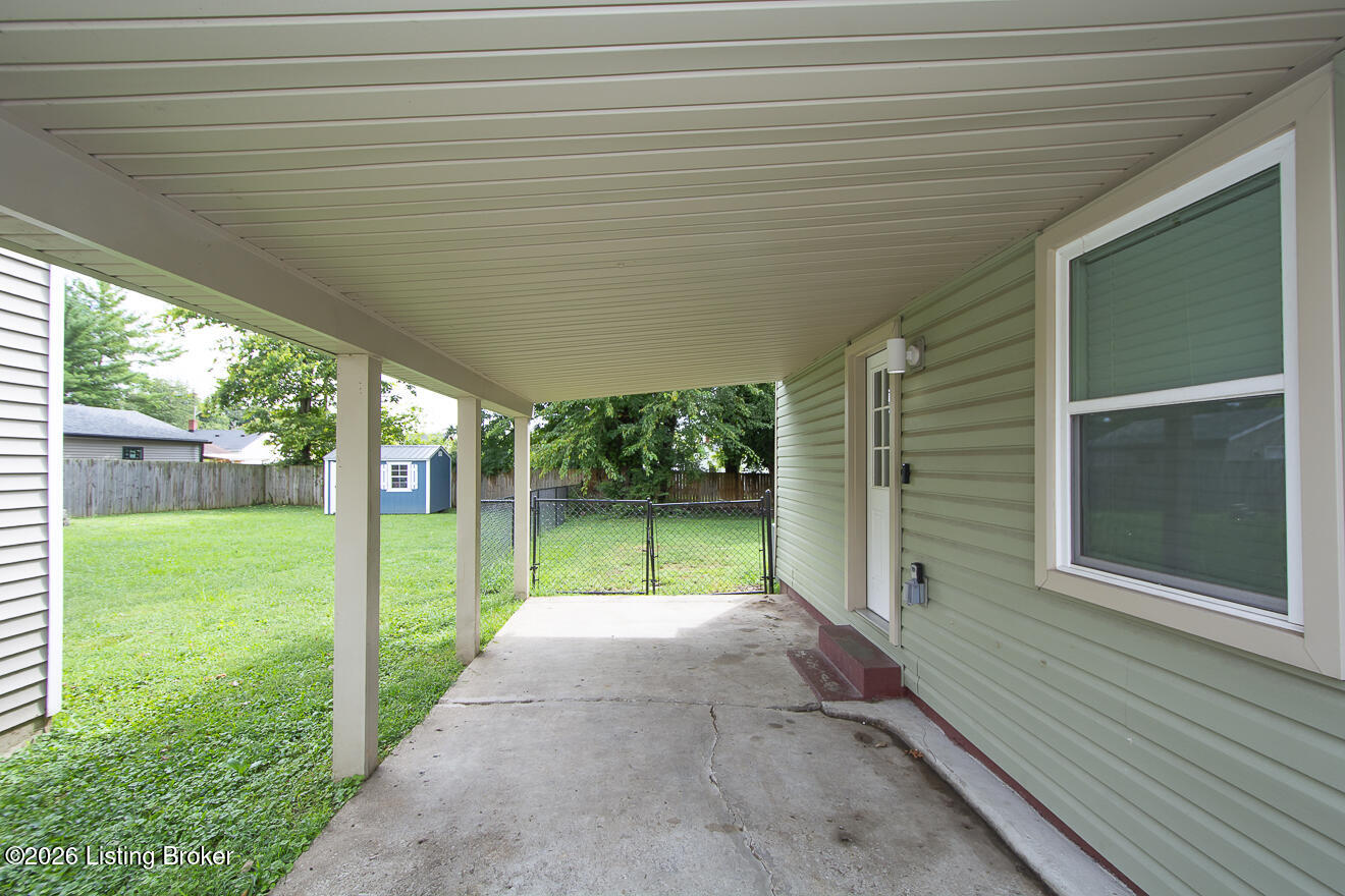 107 Ada Ave Property Photo 24