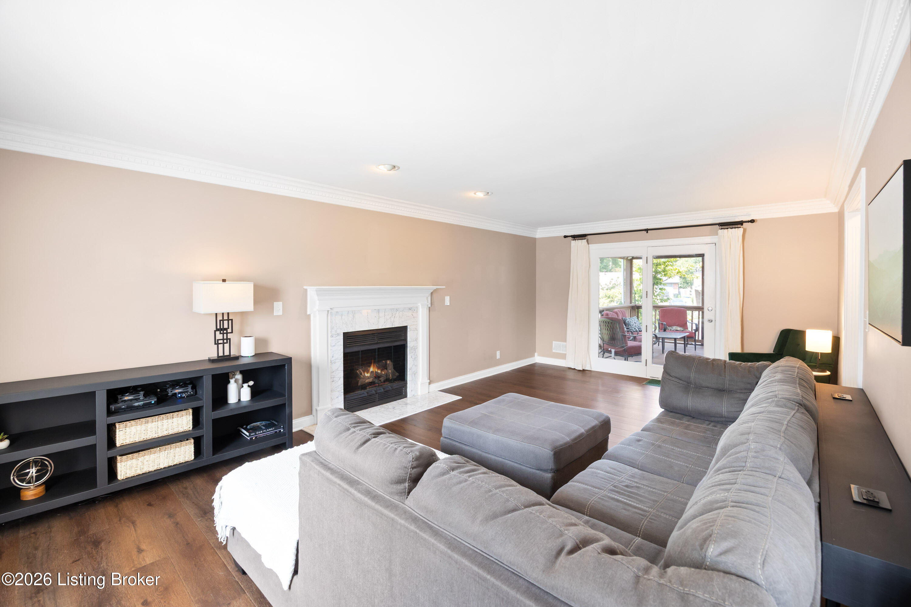9005 Green Garden Ct Property Photo 7