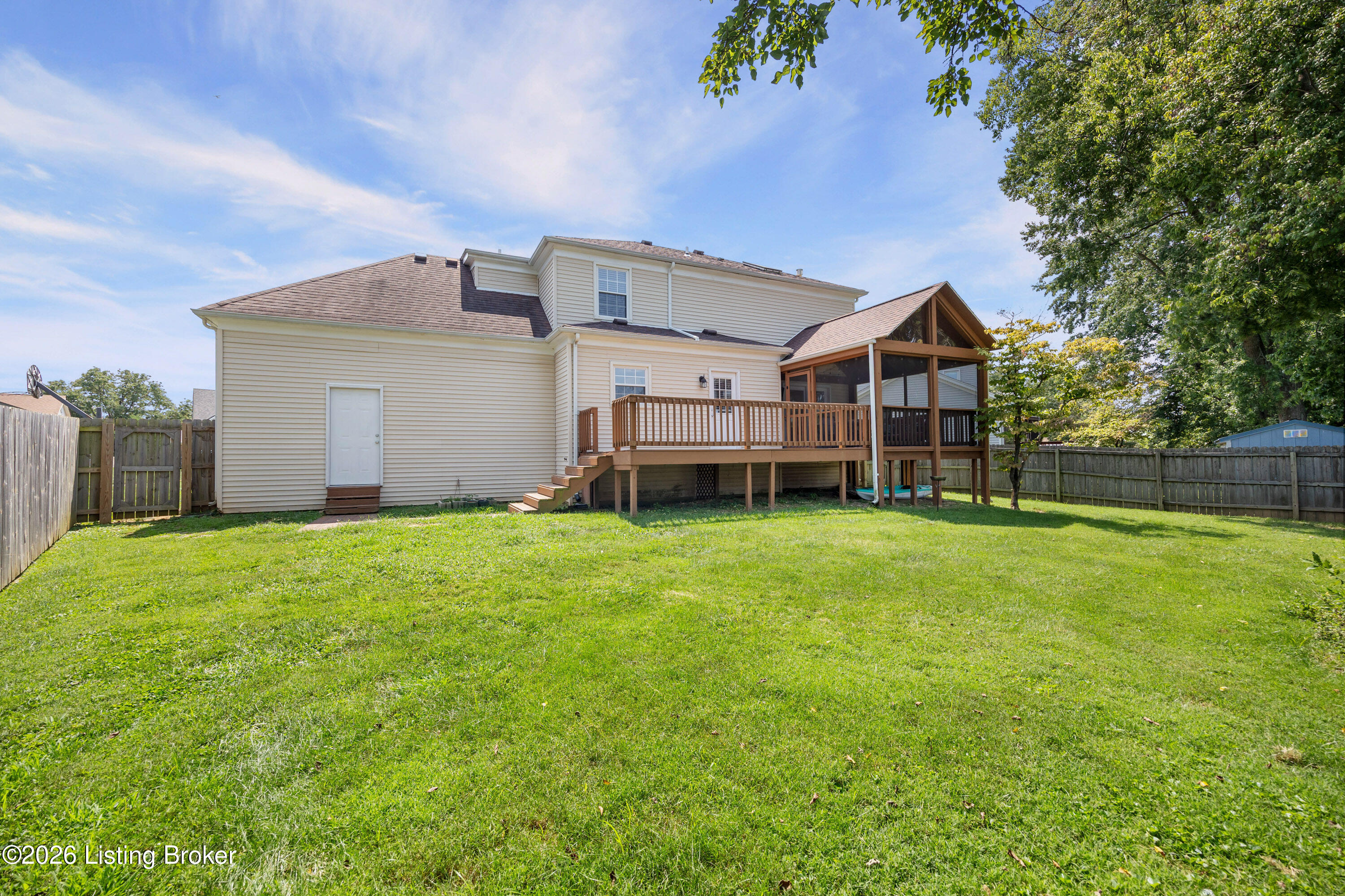 9005 Green Garden Ct Property Photo 32