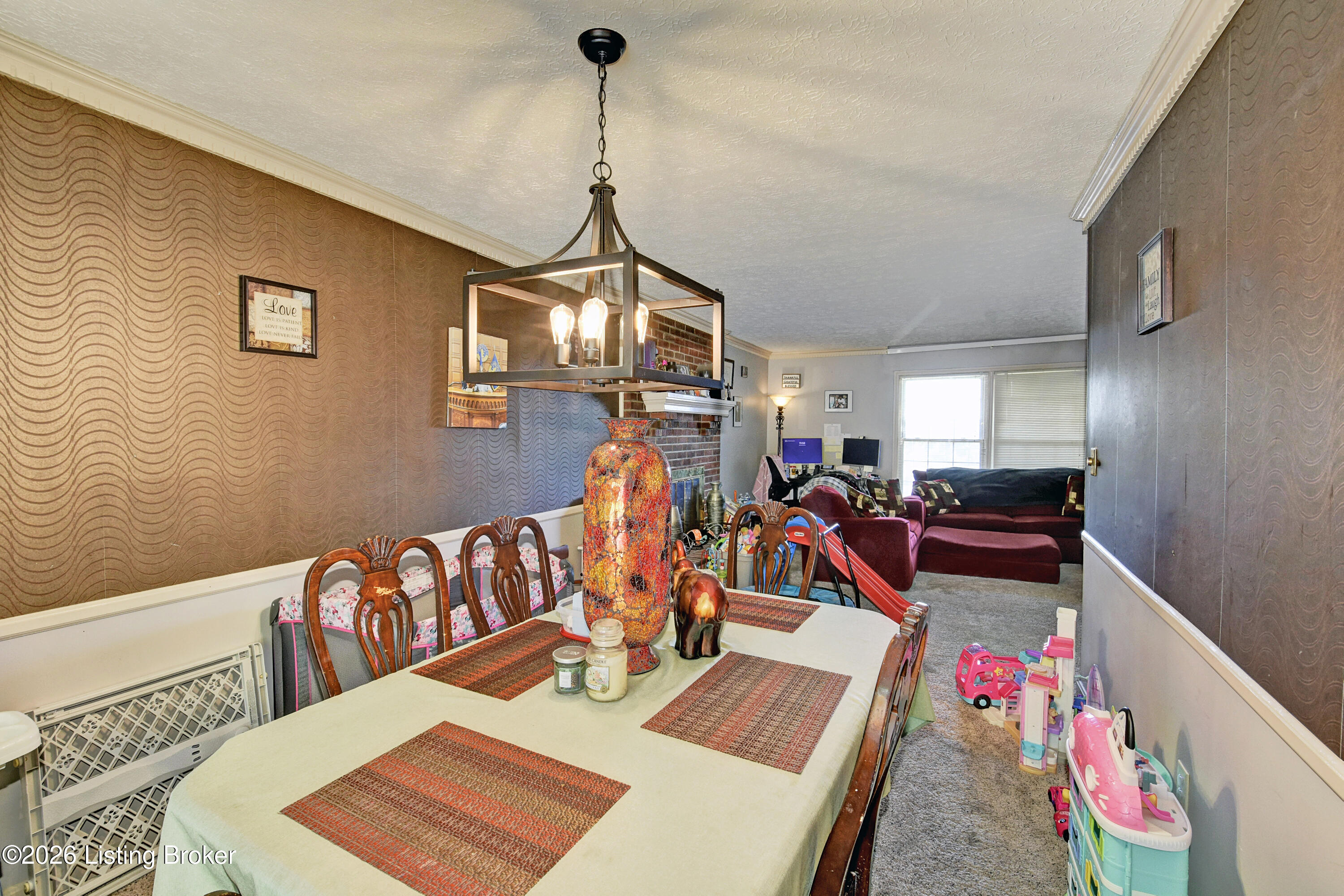 5702 Deep Forest Ct Property Photo 6