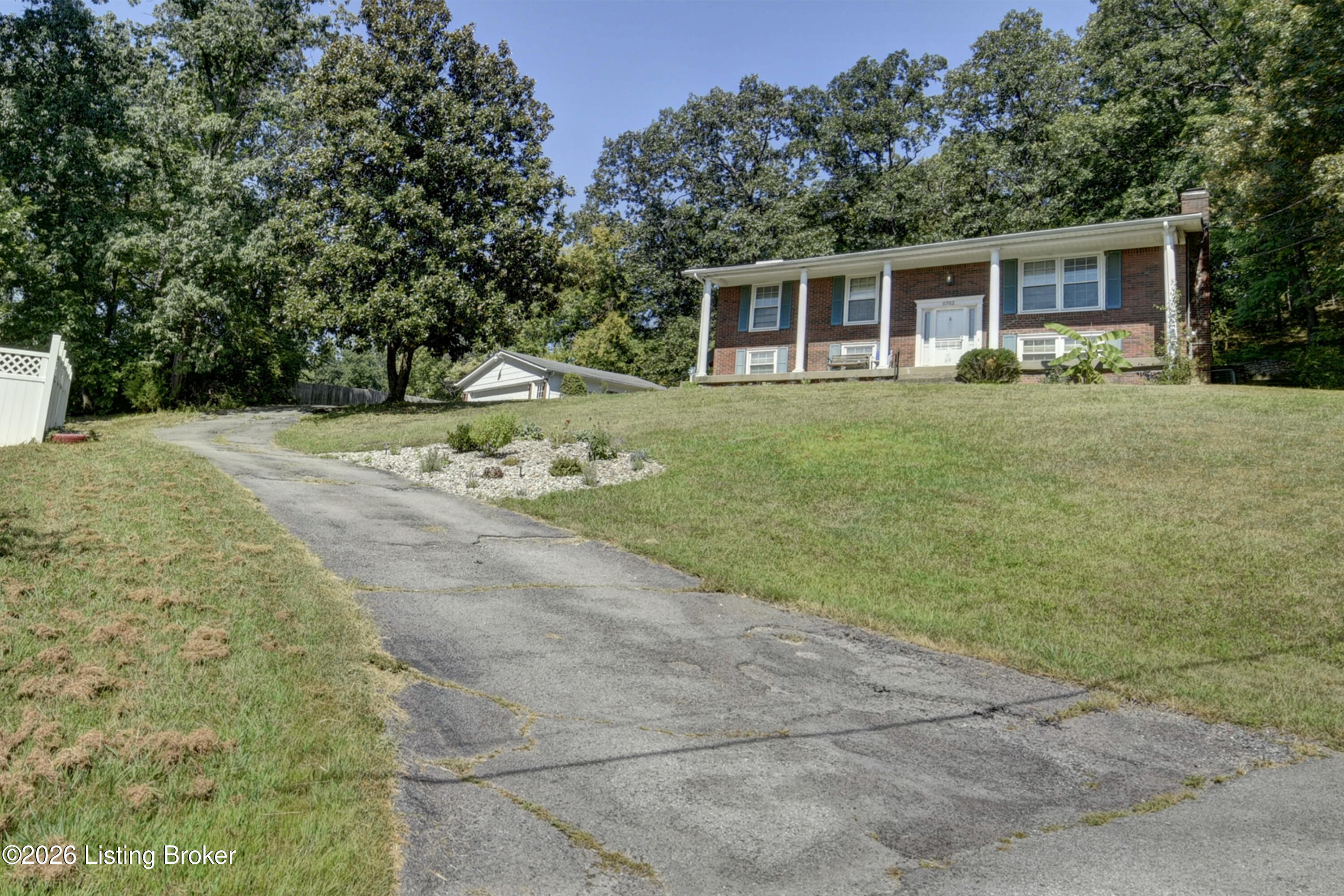 5702 Deep Forest Ct Property Photo 29