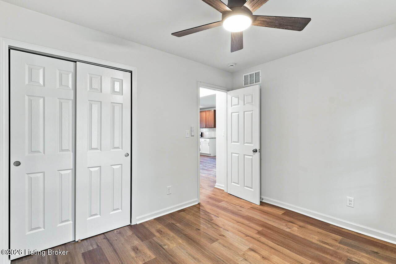 2205 Parkwood Rd Property Photo 35