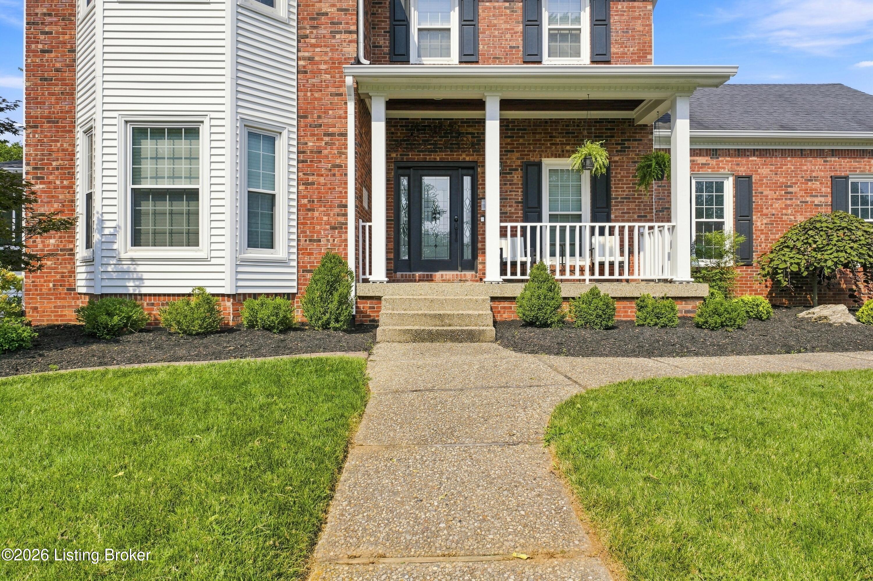 8606 Glenhope Dr Property Photo 4