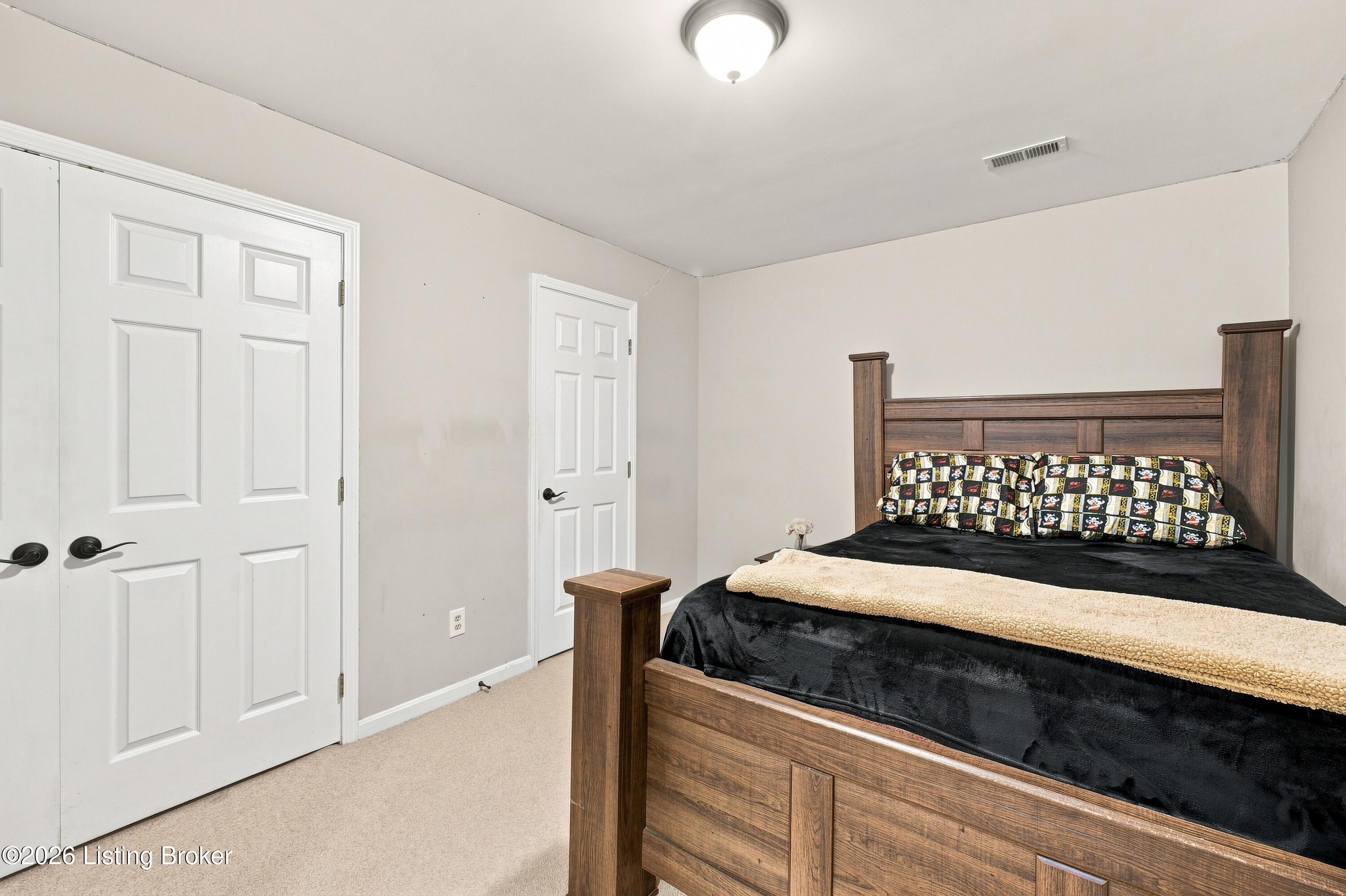 8606 Glenhope Dr Property Photo 53