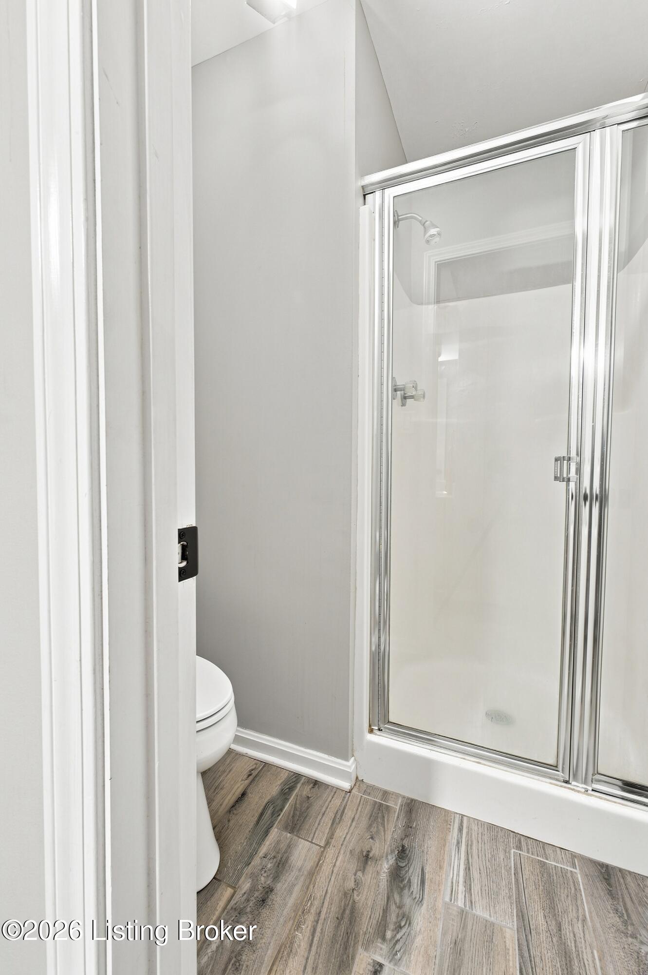 8606 Glenhope Dr Property Photo 59