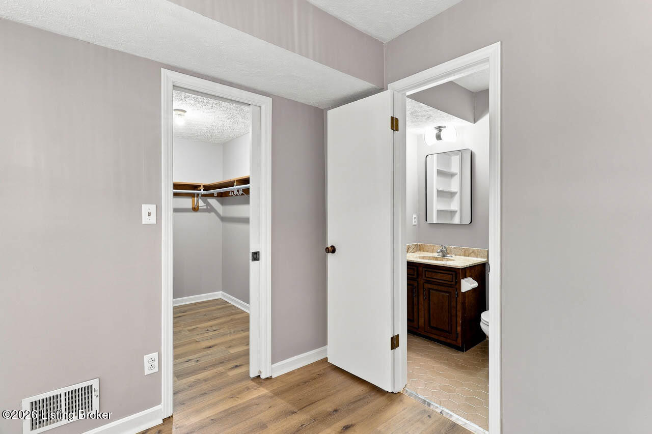 3703 Baymeadow Dr Property Photo 28