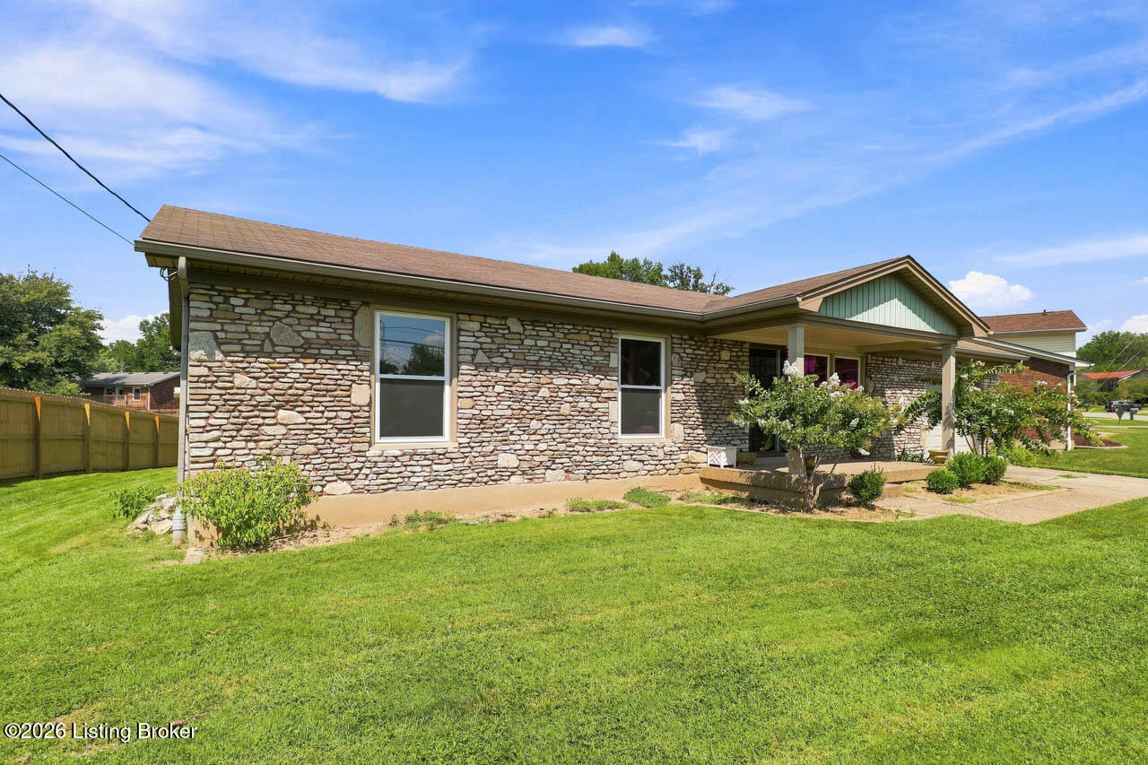 3703 Baymeadow Dr Property Photo 41