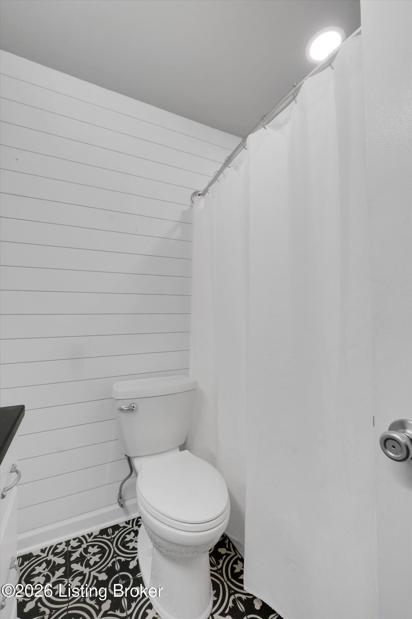 8107 Jasmine Ln Property Photo 23