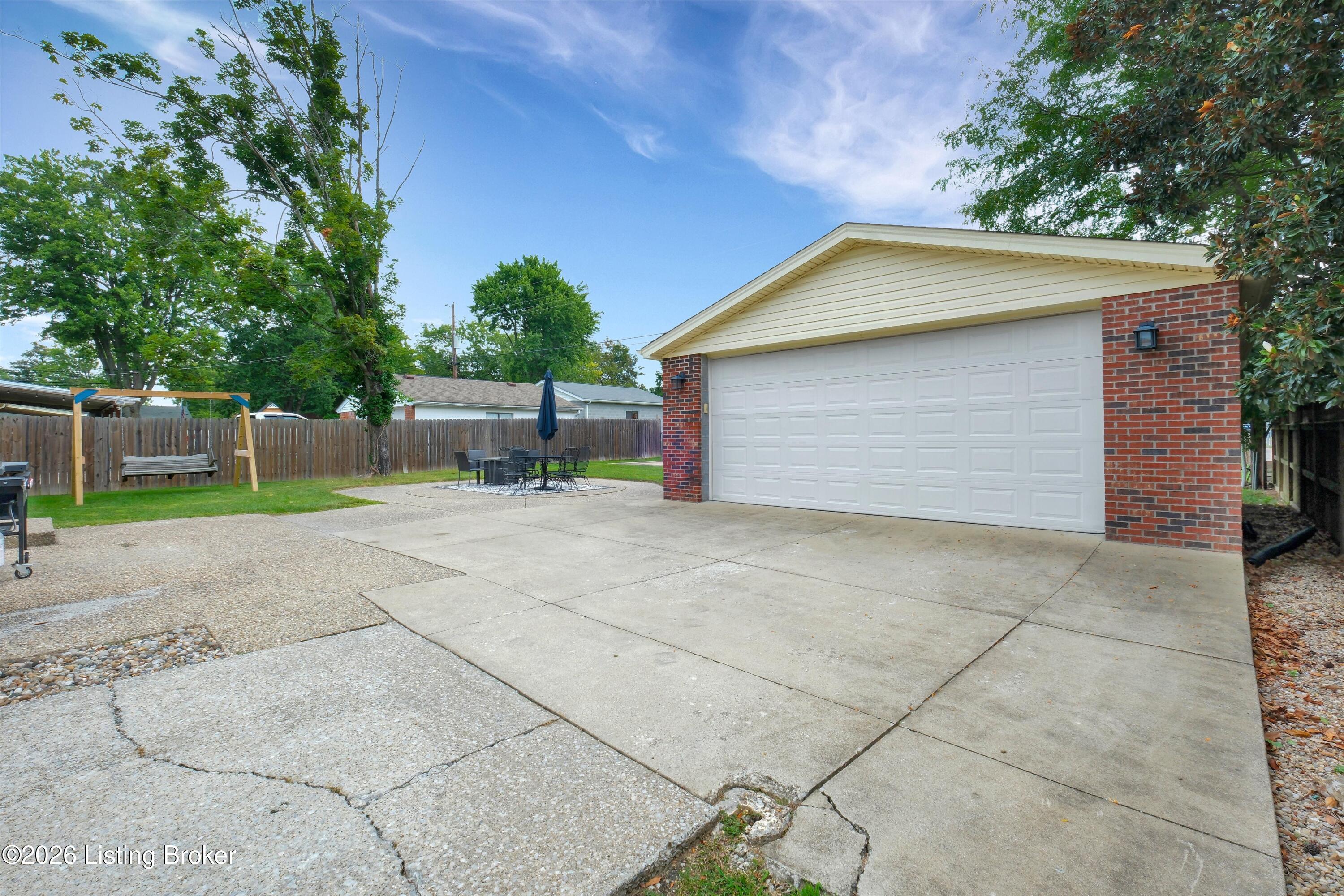 8107 Jasmine Ln Property Photo 32