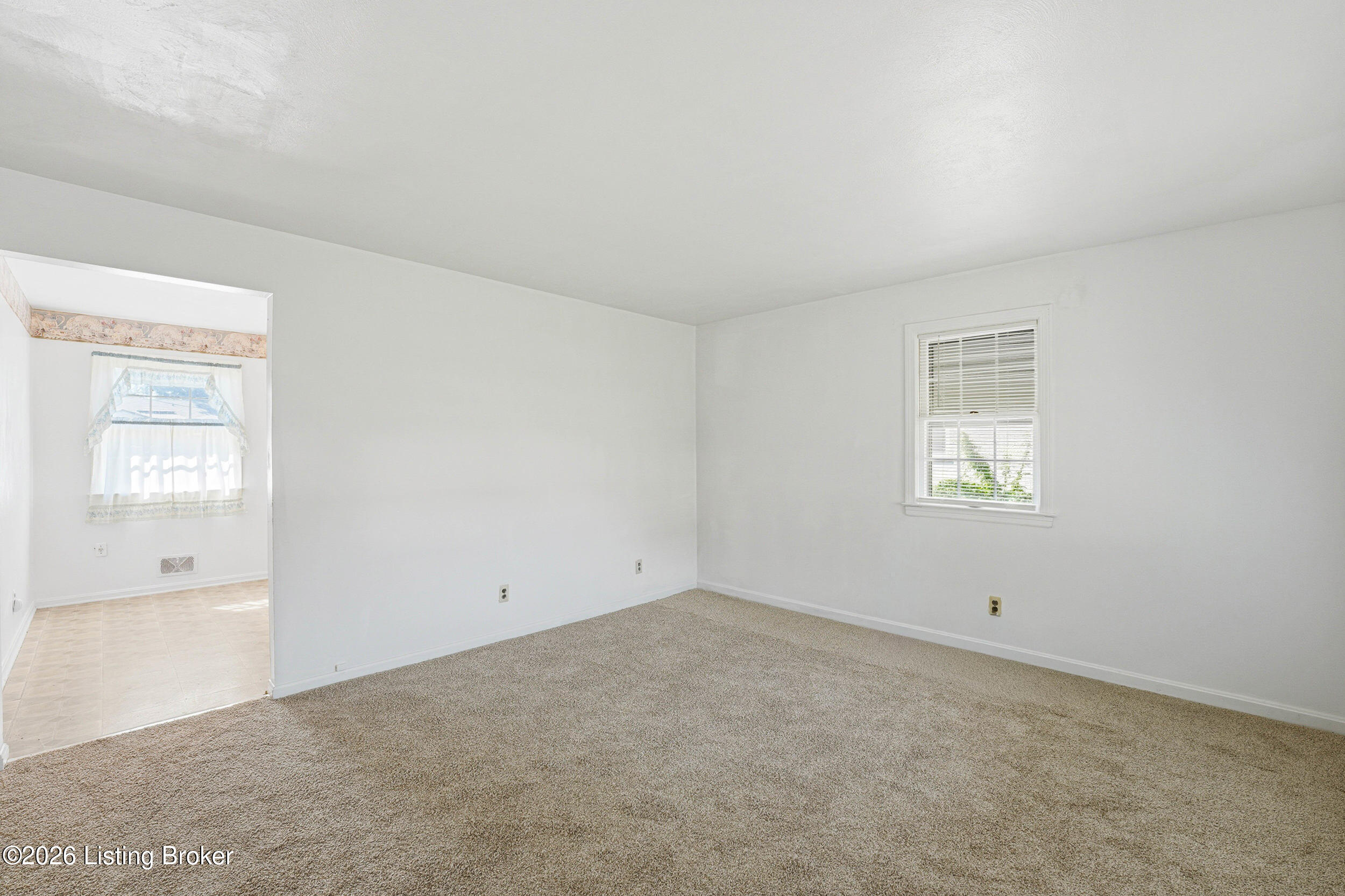 321 Carla Dr Property Photo 6