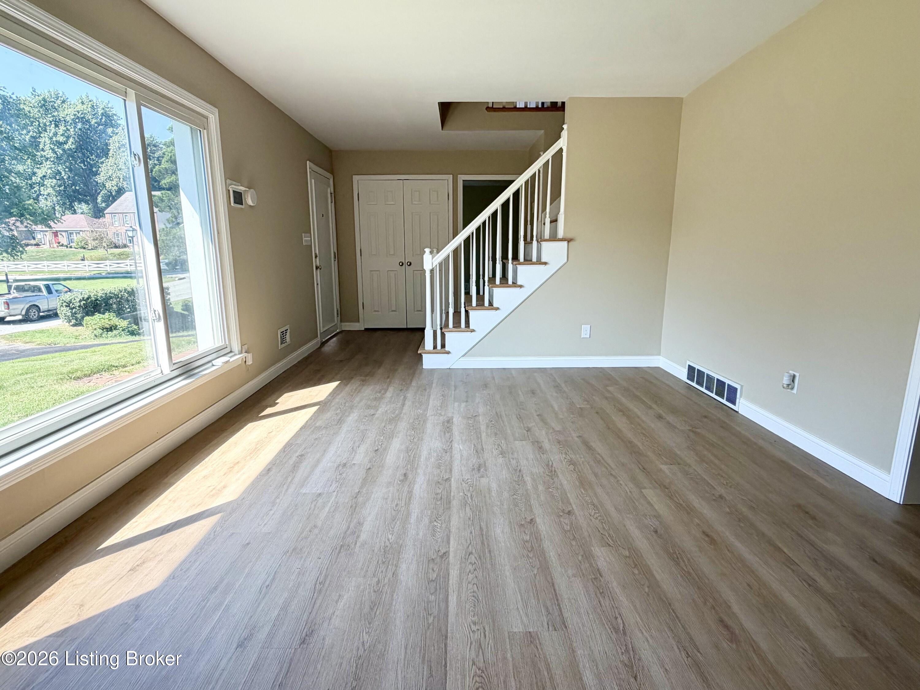 8201 Huntsman Trl Property Photo 2