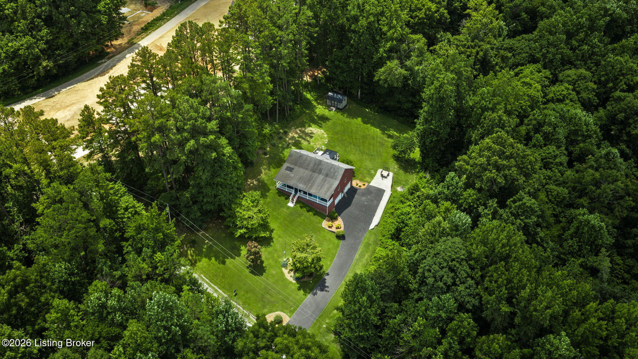 61 Mohegan Mound Property Photo 8