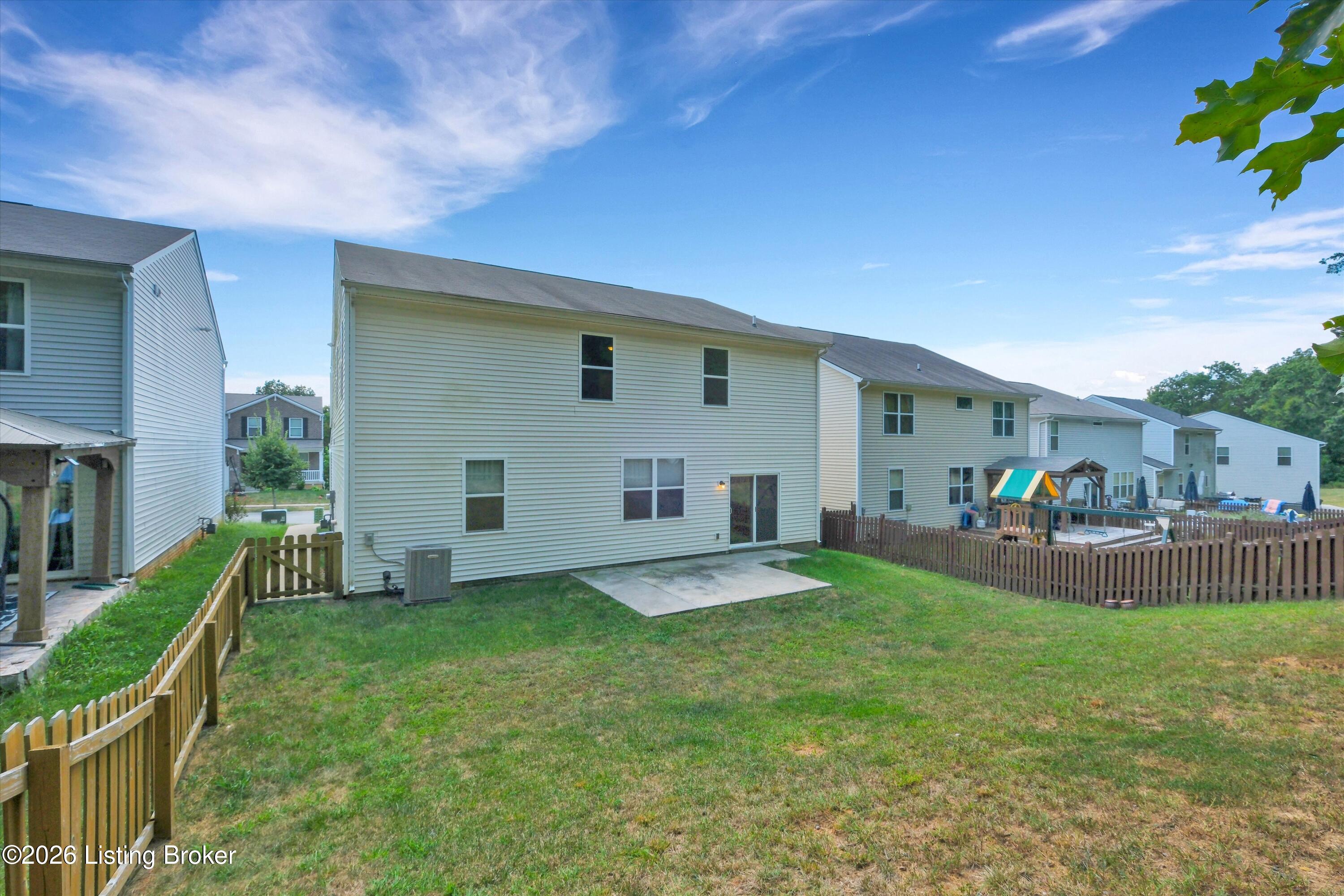 6911 Penn Creek Ct Property Photo 47