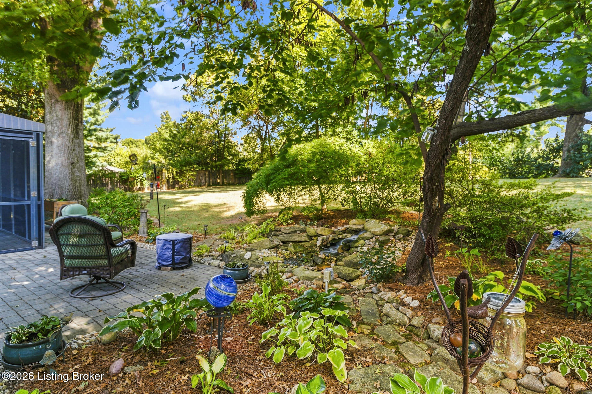 3301 Springcrest Dr Property Photo 12