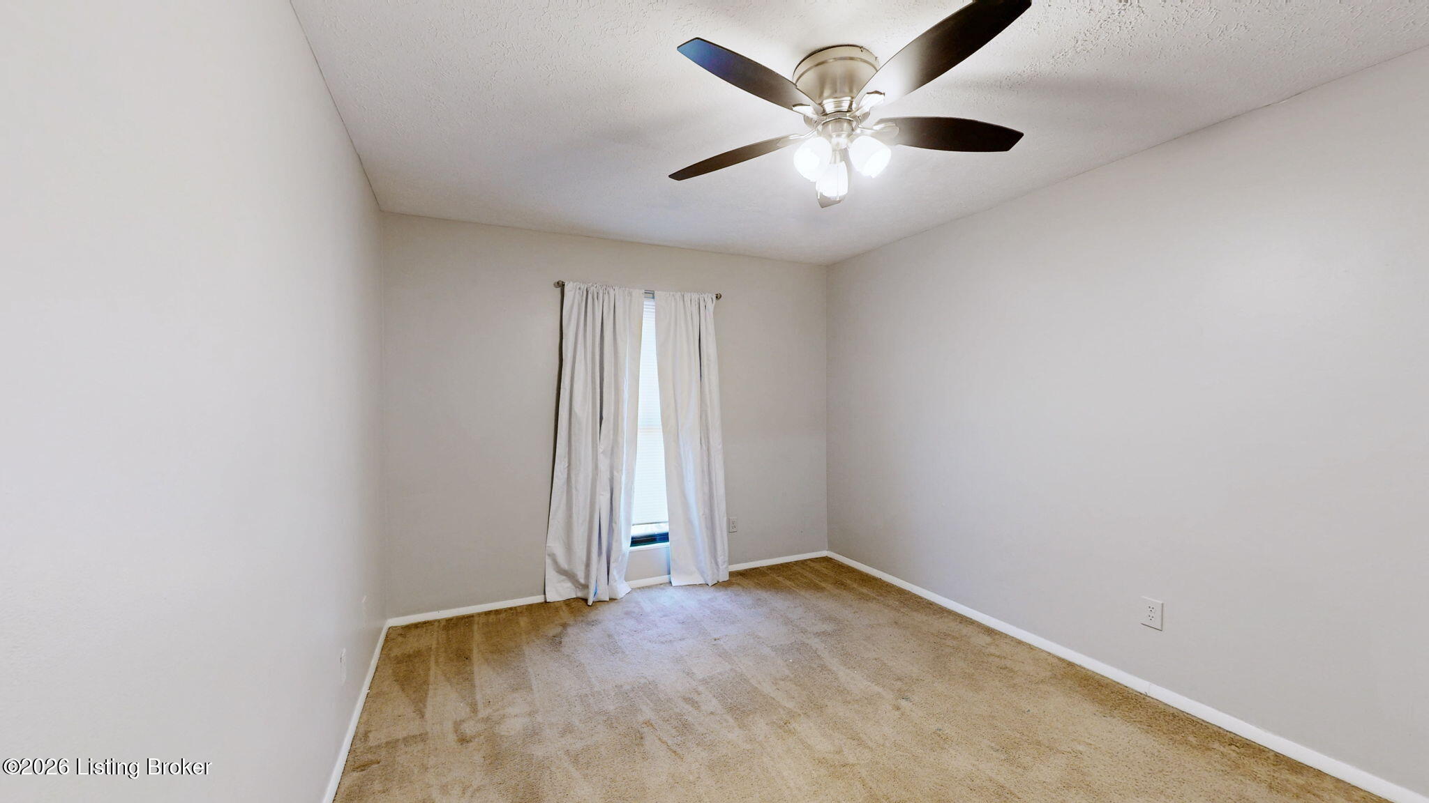 3104 Meadowside Ct Property Photo 11