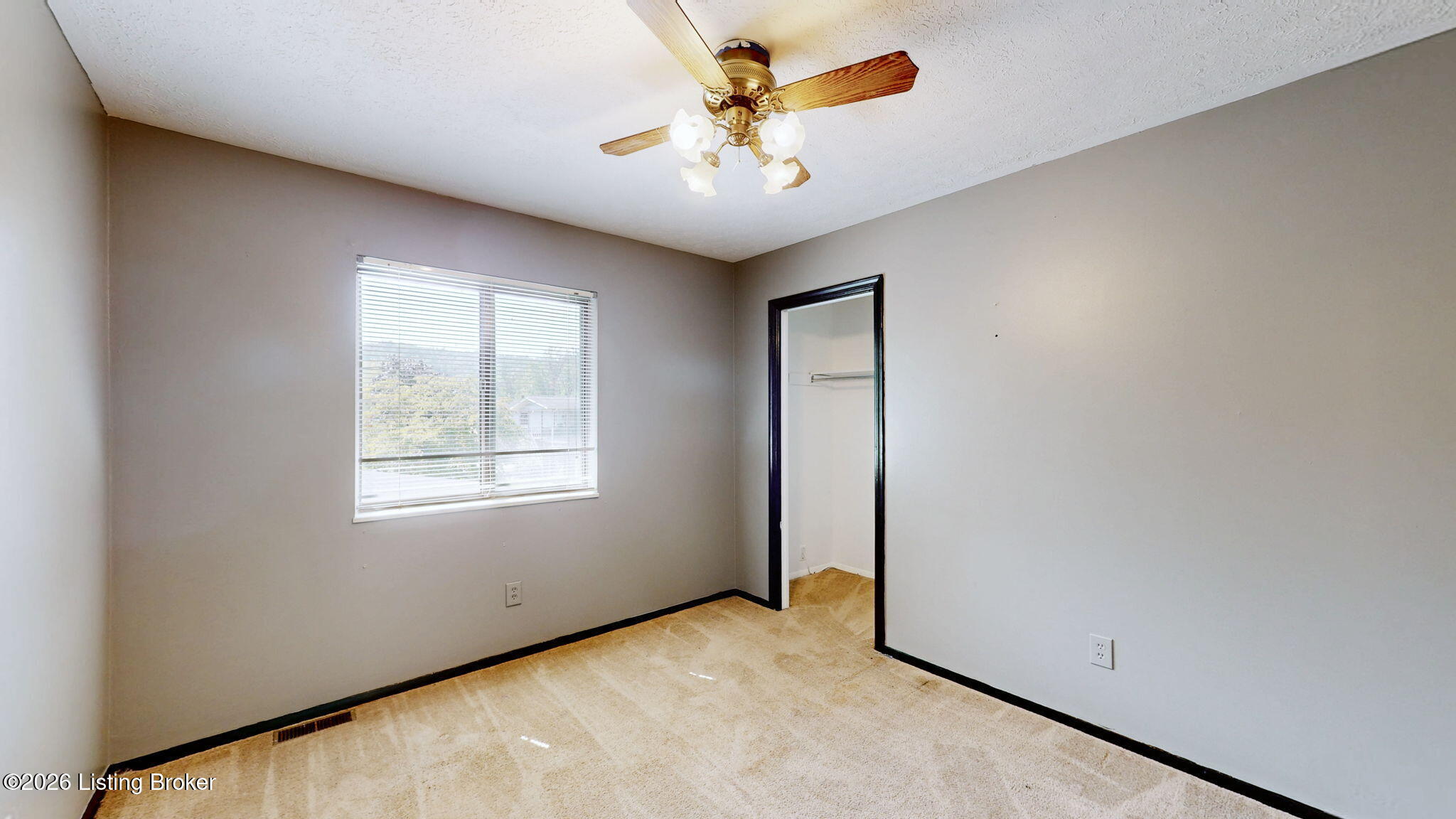 3104 Meadowside Ct Property Photo 12