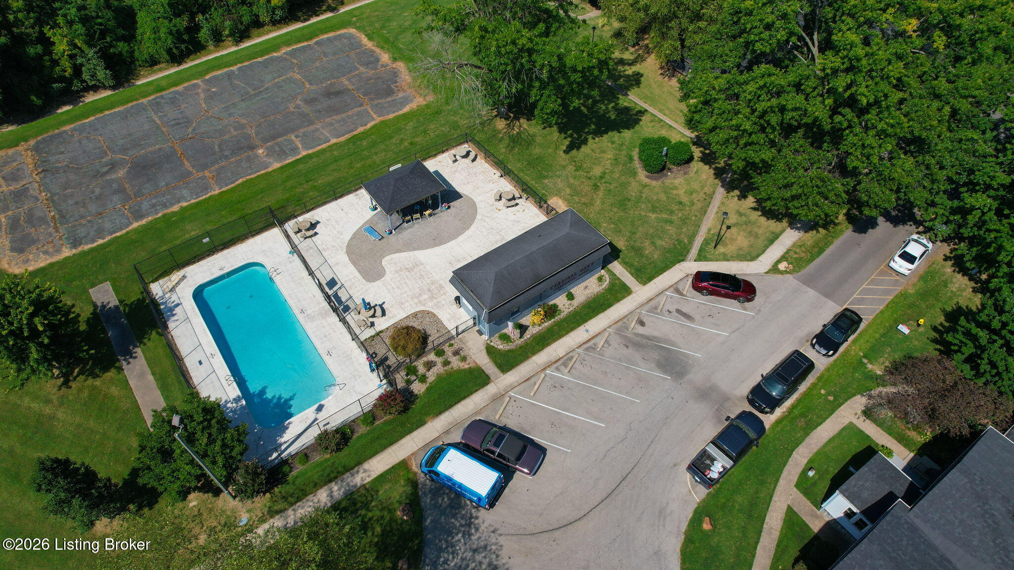 3104 Meadowside Ct Property Photo 26