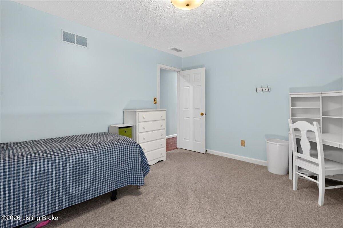 7019 Hadley Ct Property Photo 28
