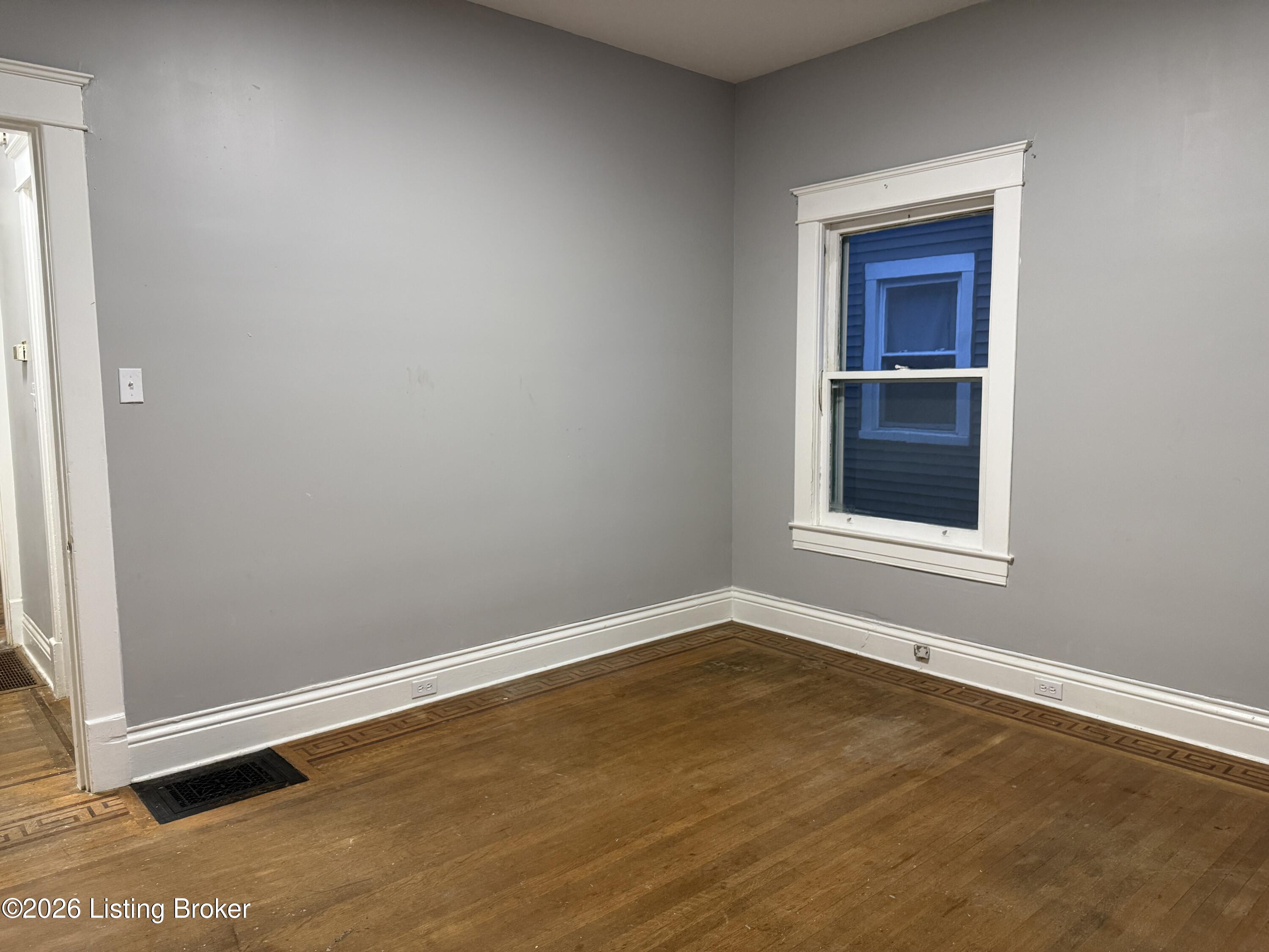 1024 Cecil Ave Property Photo 4