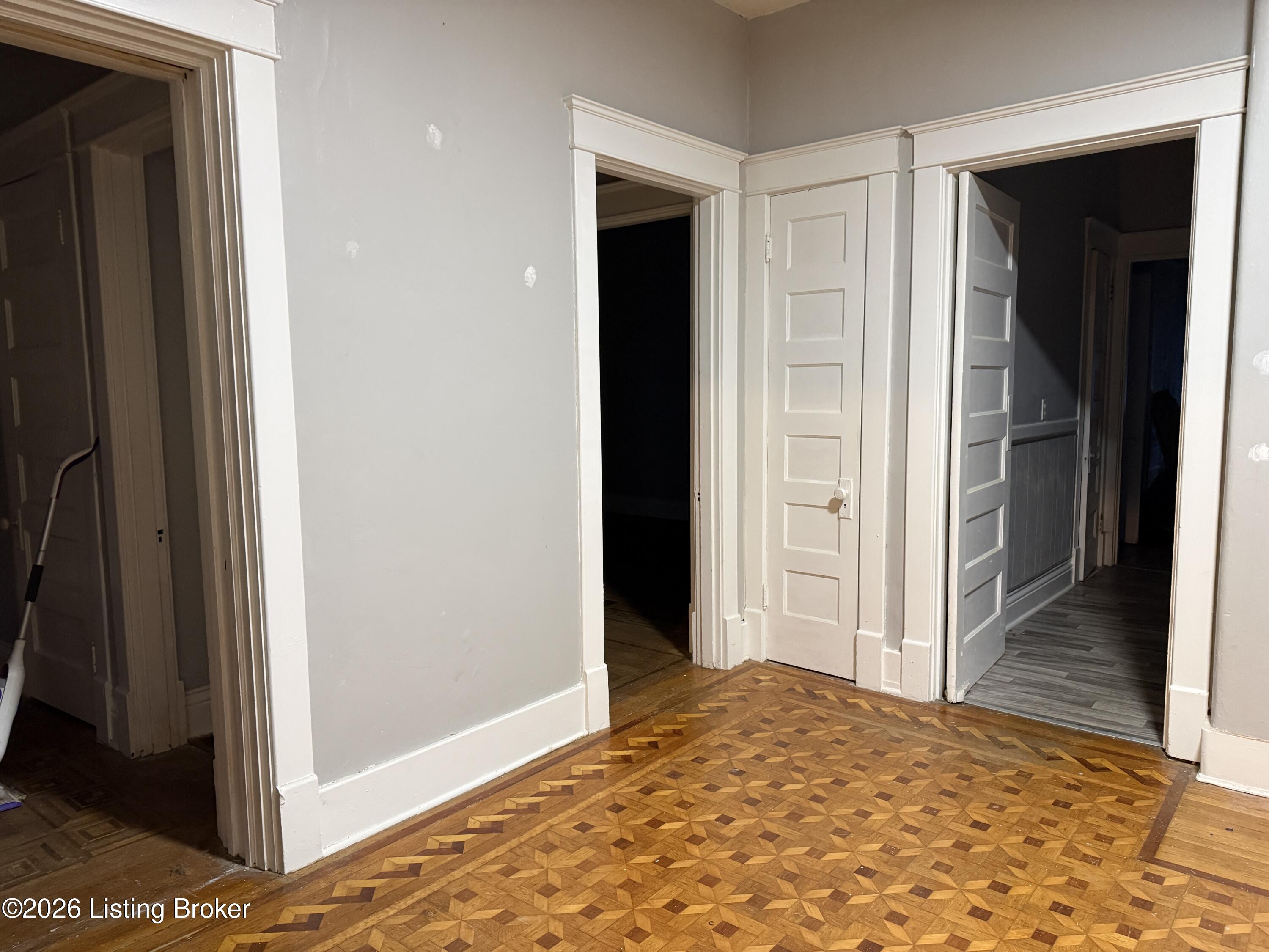 1024 Cecil Ave Property Photo 7