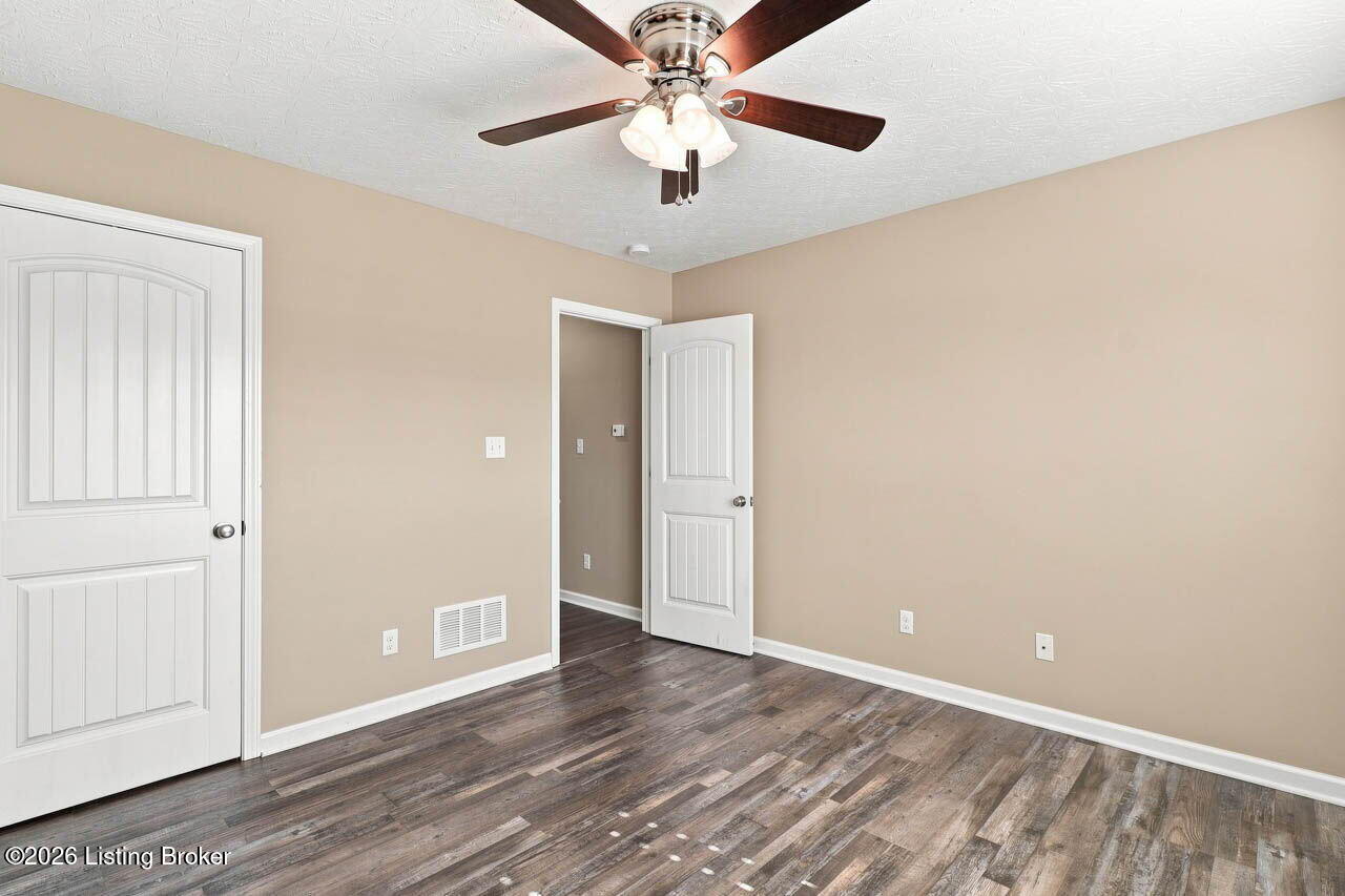 241 Webb Ln Property Photo 23