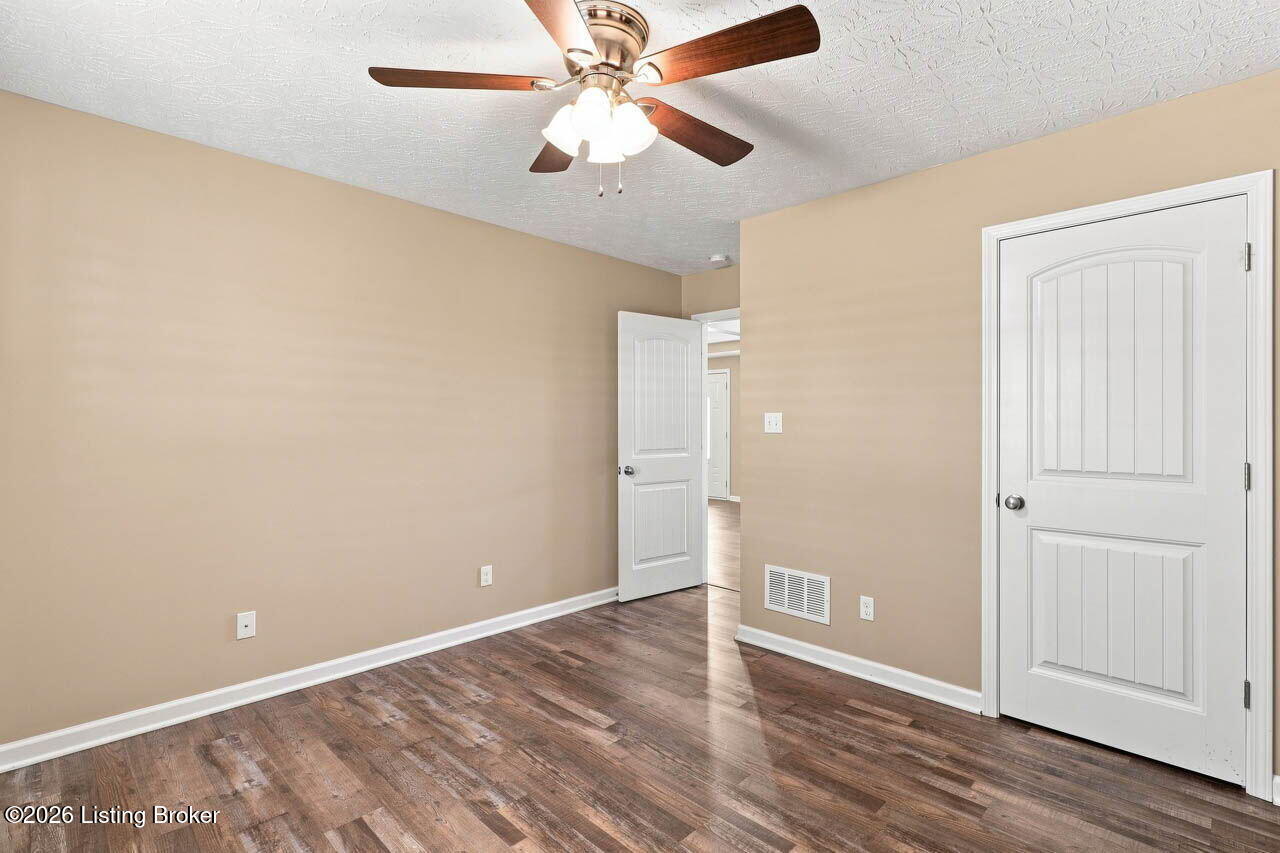 241 Webb Ln Property Photo 25