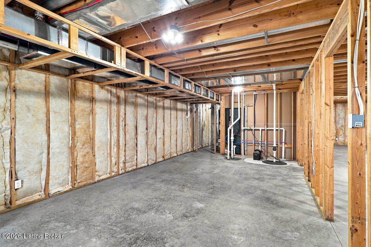 241 Webb Ln Property Photo 32