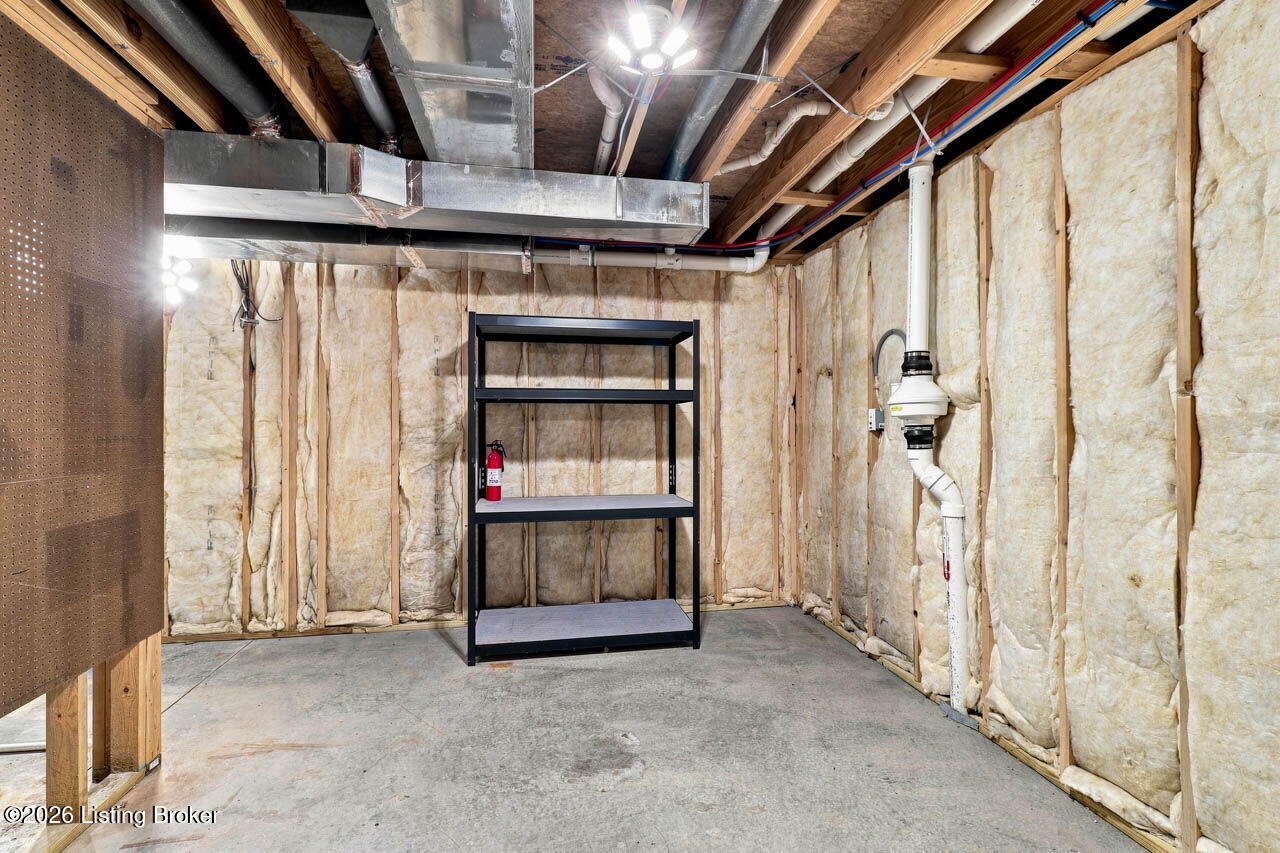 241 Webb Ln Property Photo 33