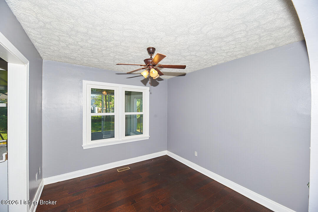 232 Rochester Dr Property Photo 15