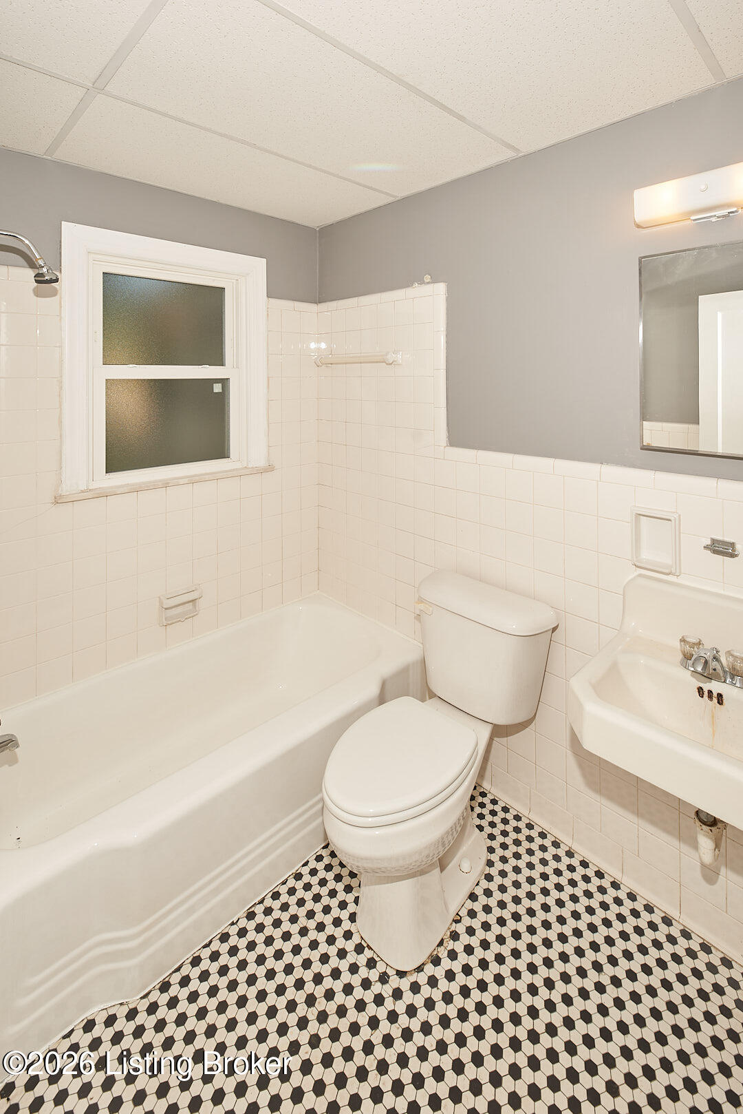 232 Rochester Dr Property Photo 34