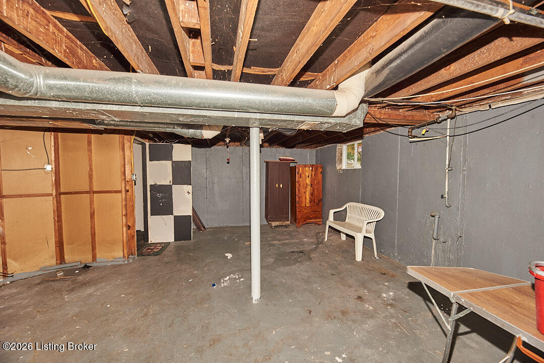 232 Rochester Dr Property Photo 37
