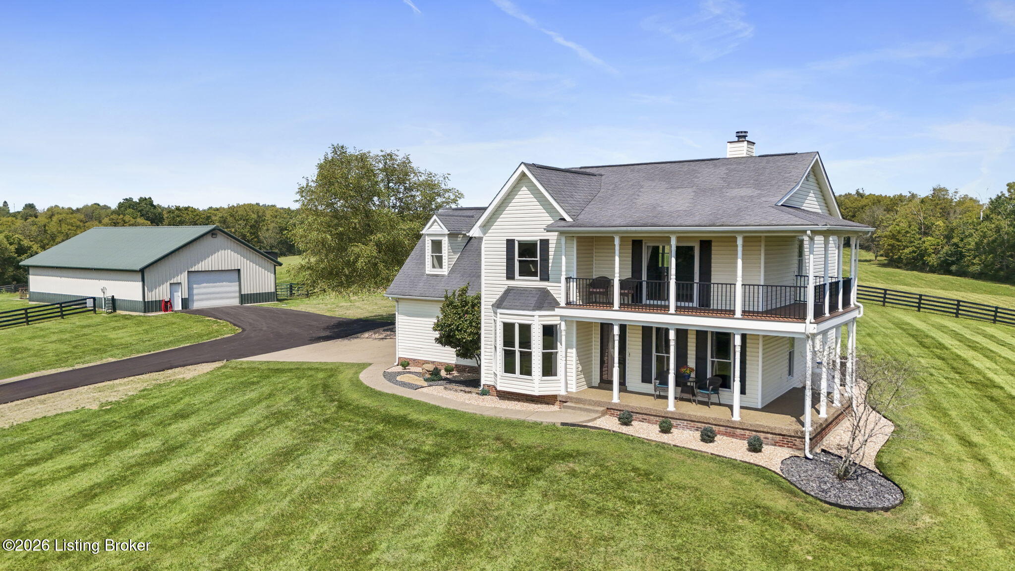 494 Wooded Hills Rd Property Photo 4