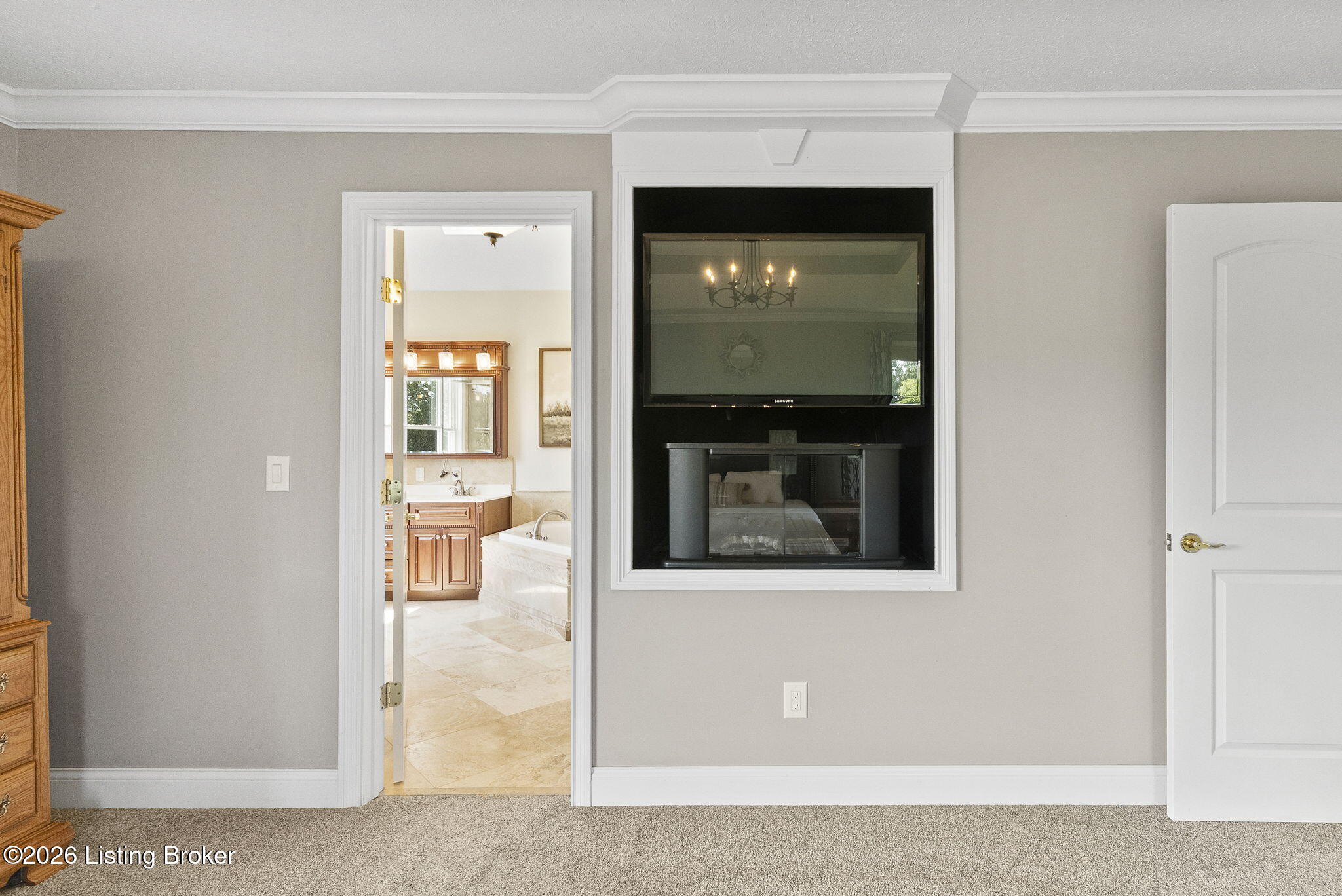 494 Wooded Hills Rd Property Photo 25