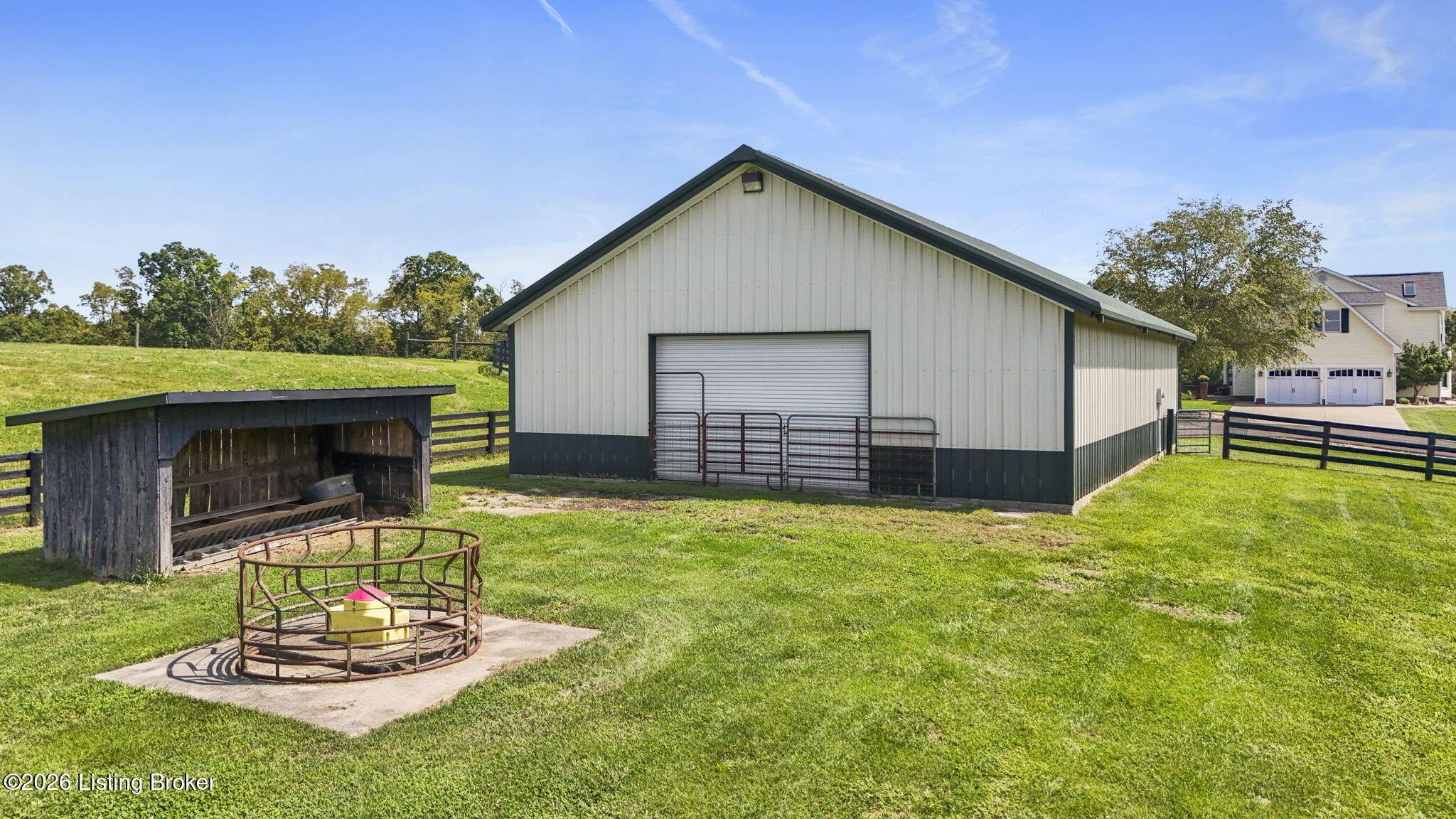 494 Wooded Hills Rd Property Photo 43