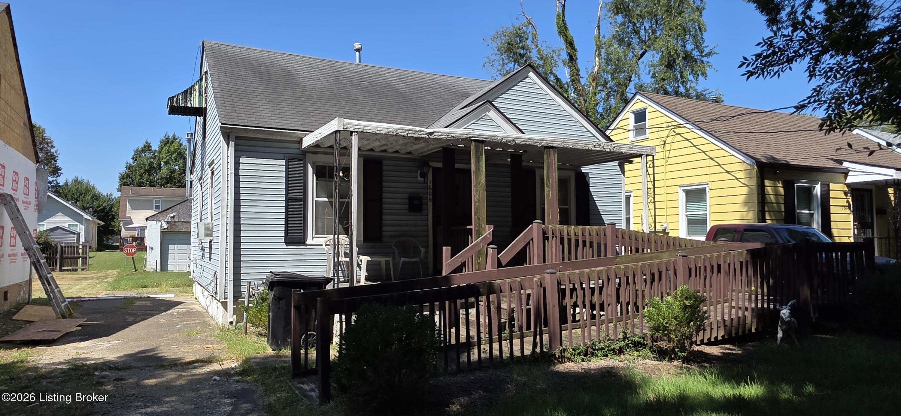 1606 S 31st St Property Photo 1