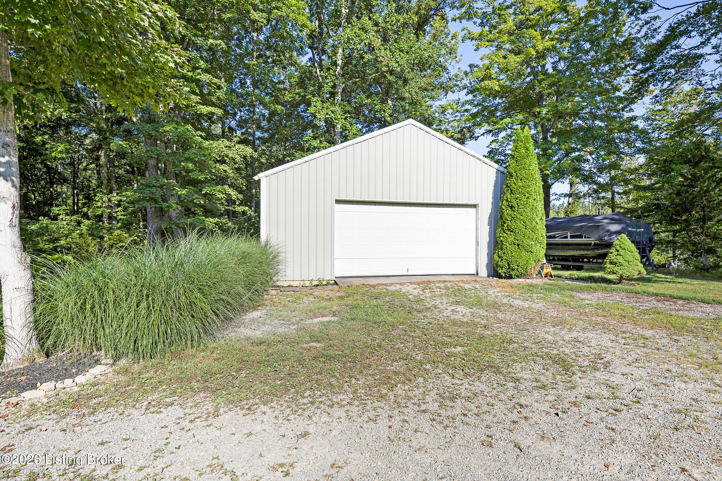 194 Hagan Rd Property Photo 9