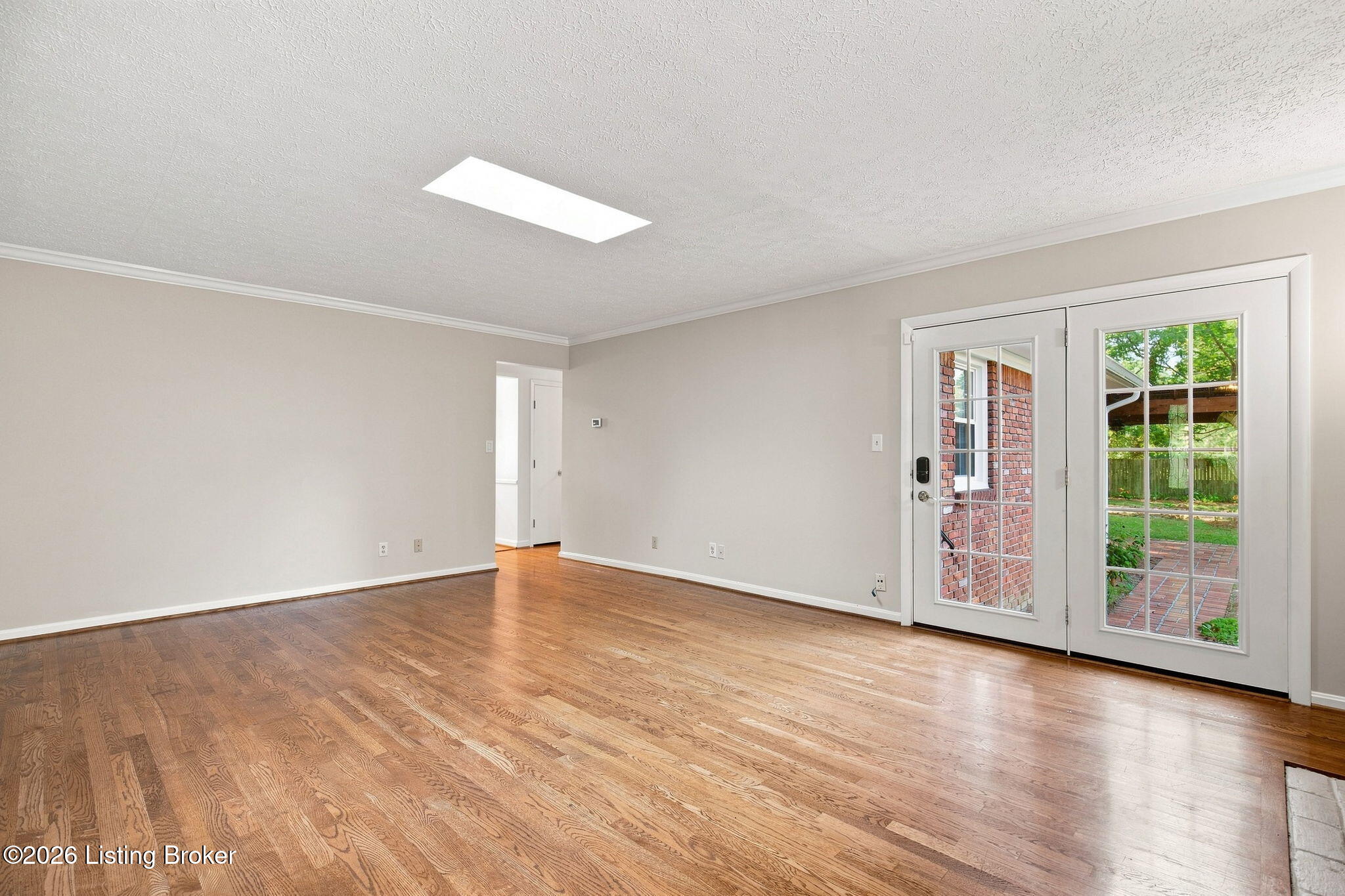 7106 Peppermill Ln Property Photo 24