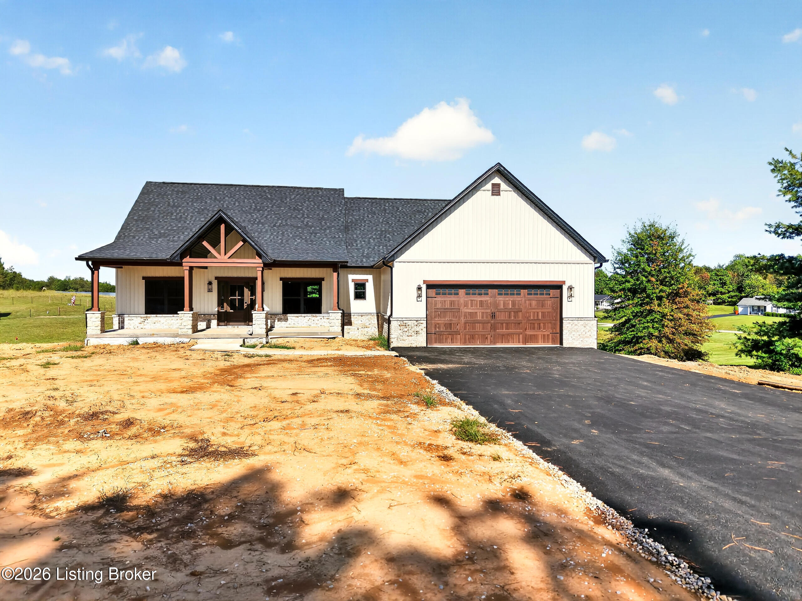 2492 Roundtop Rd