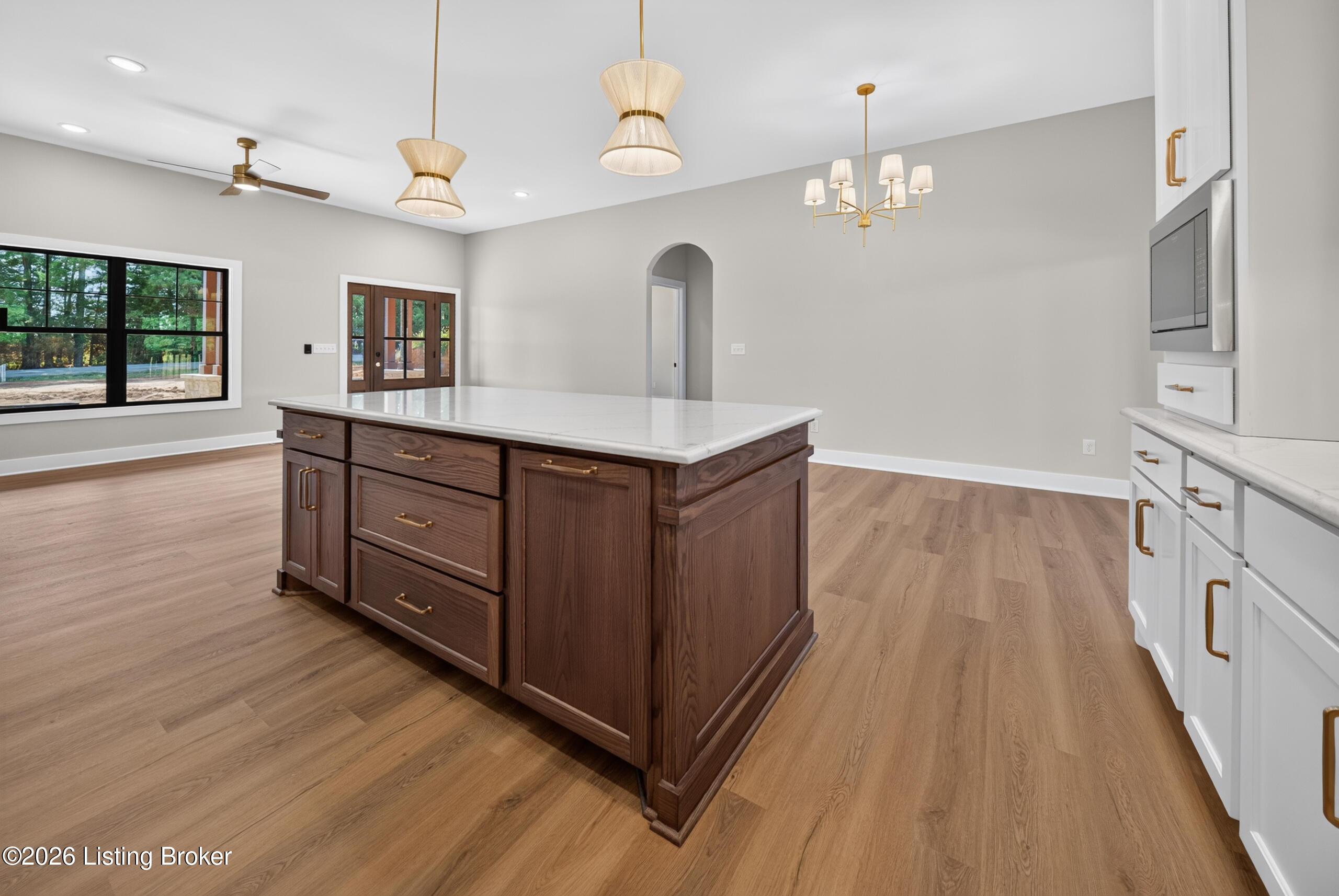 2492 Roundtop Rd Property Photo 13