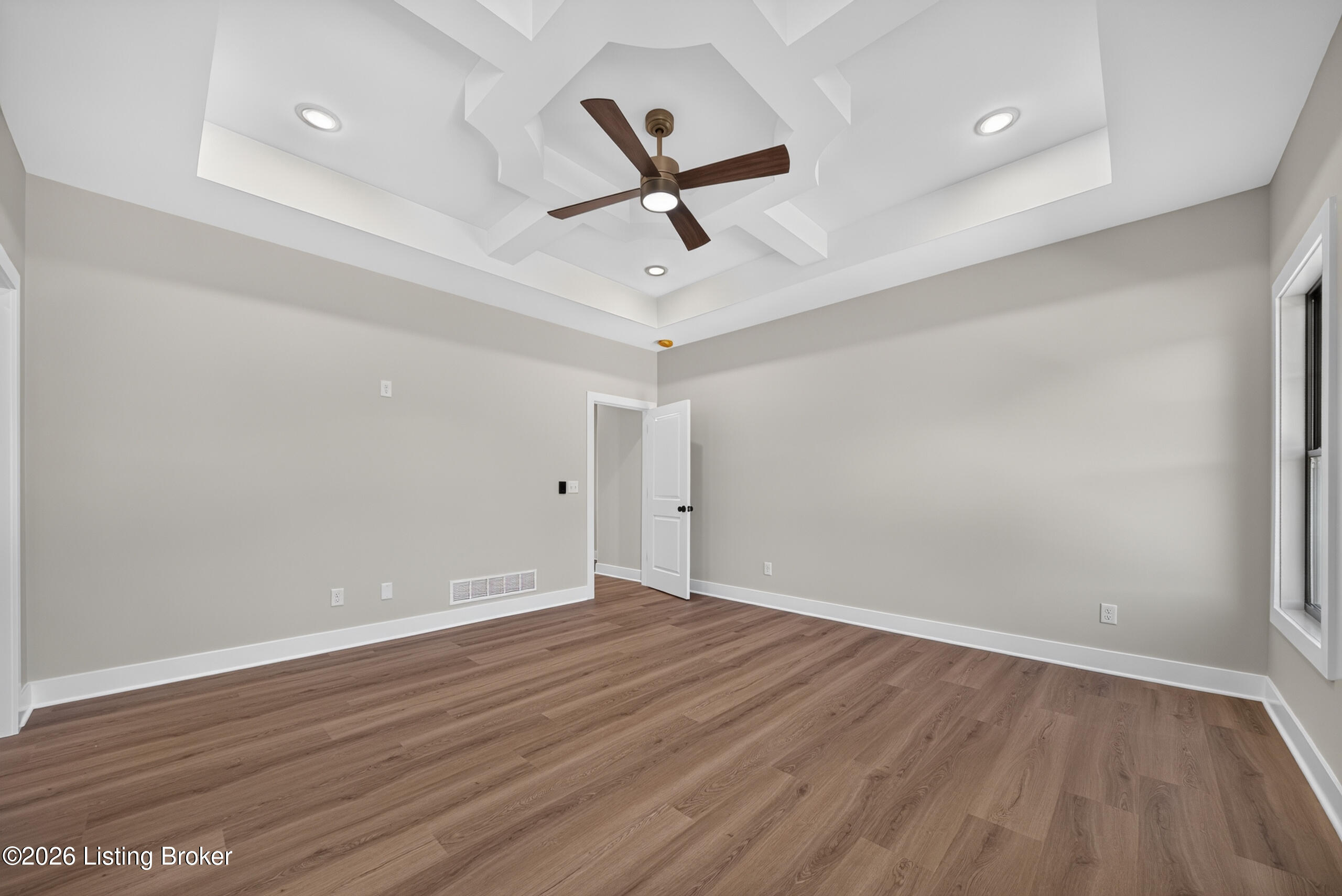 2492 Roundtop Rd Property Photo 16