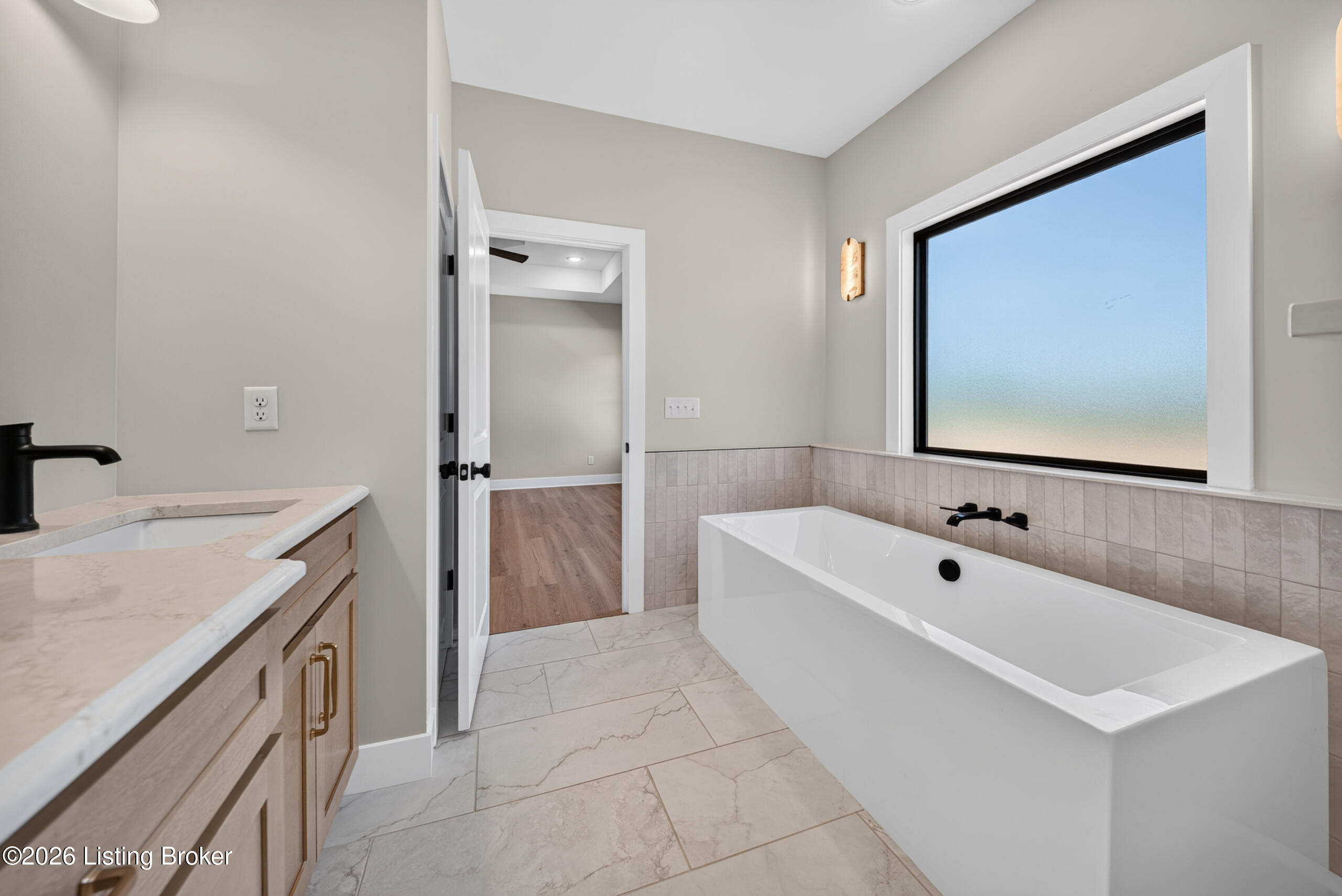 2492 Roundtop Rd Property Photo 26