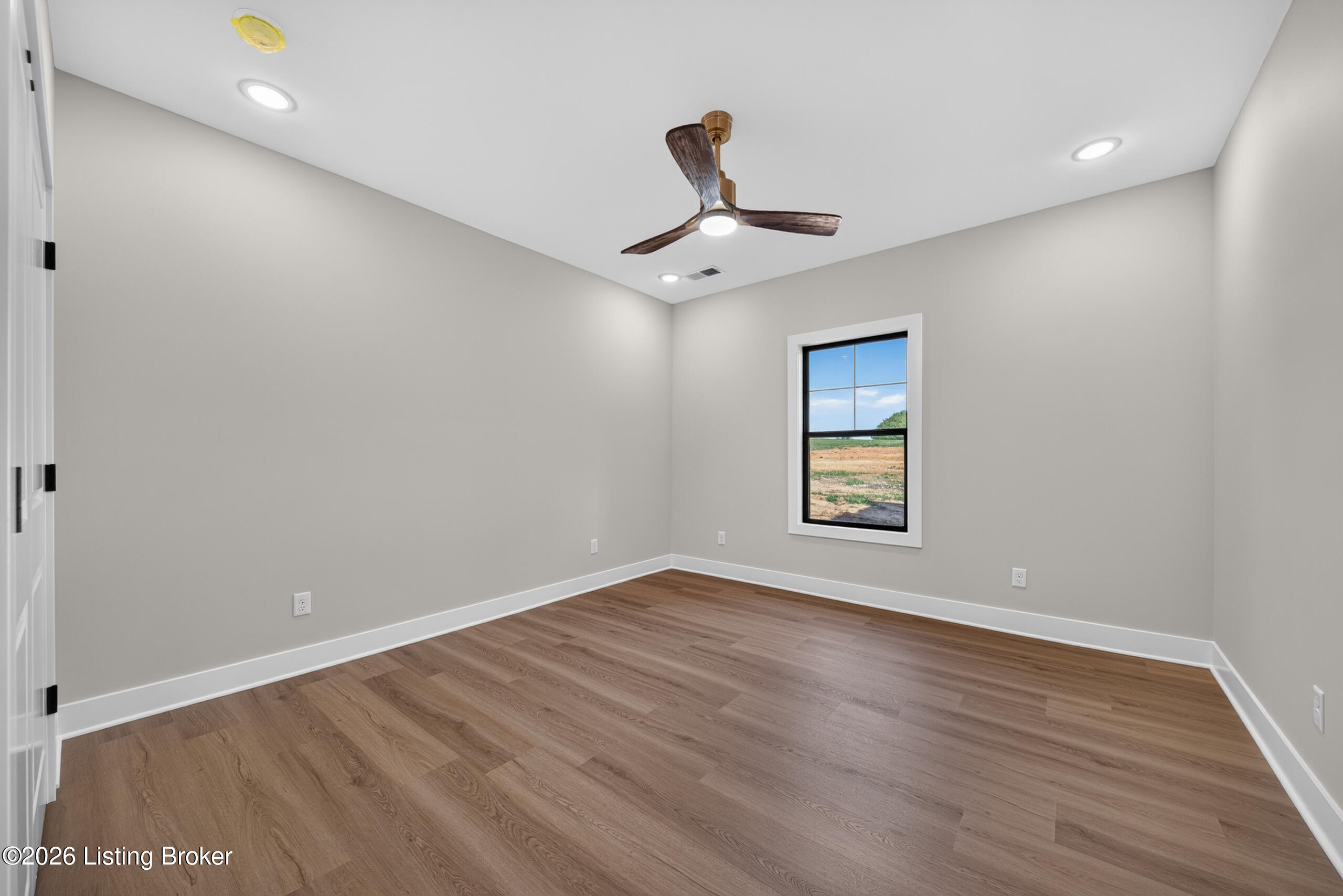 2492 Roundtop Rd Property Photo 39