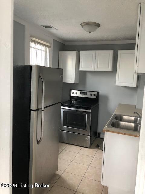 947 S Brook St Property Photo 4